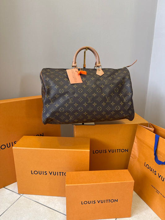 Louis Vuitton Speedy 40
