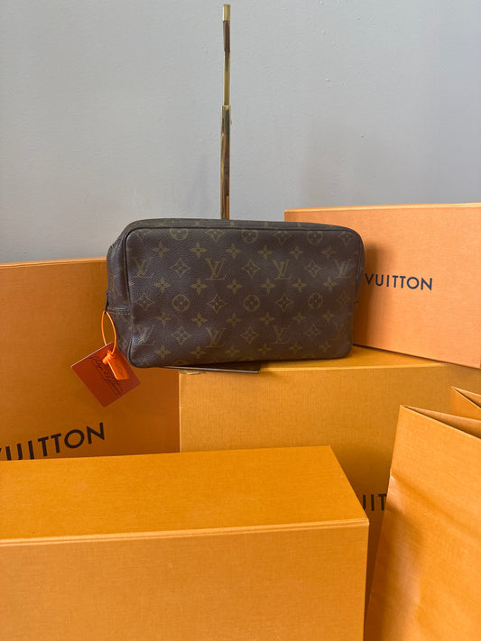 Louis Vuitton Trousse 28