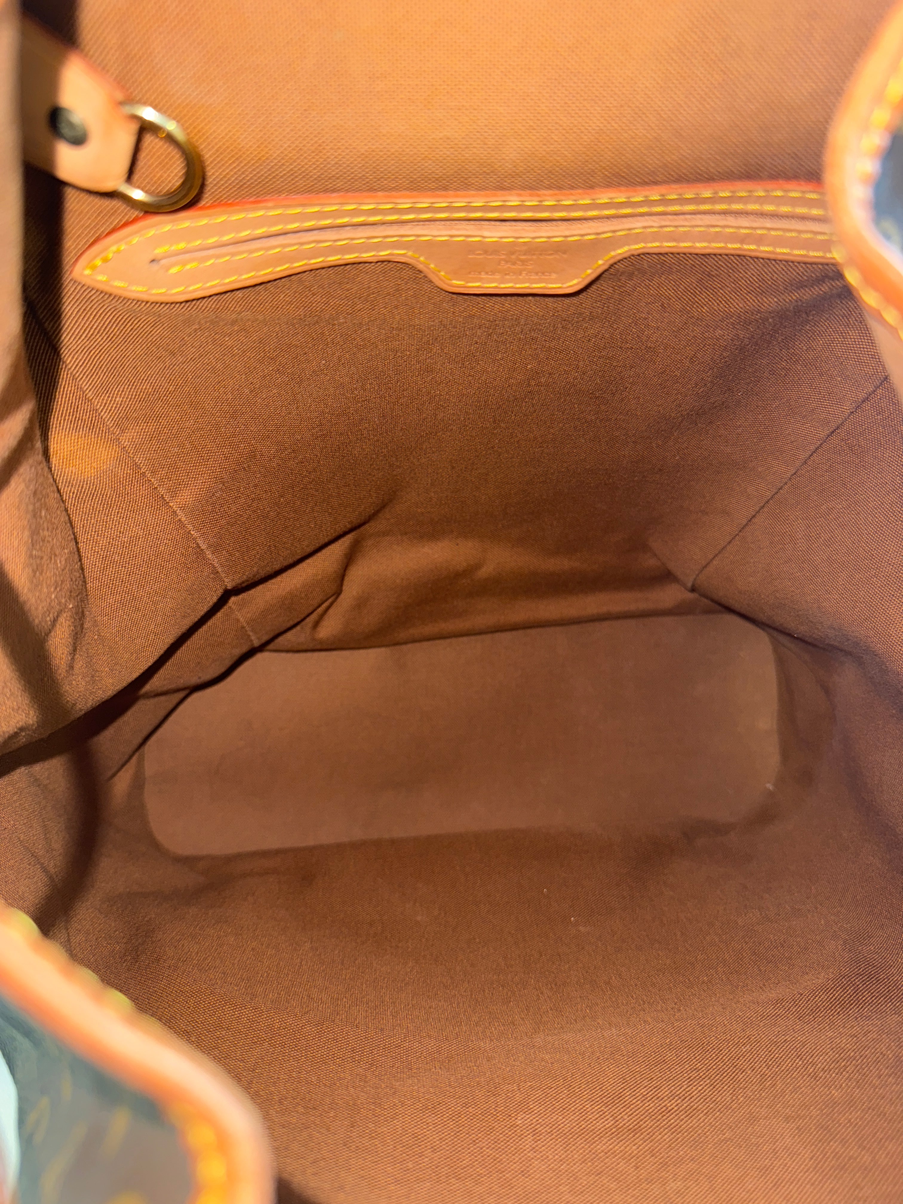 Louis Vuitton Montsouirs GM