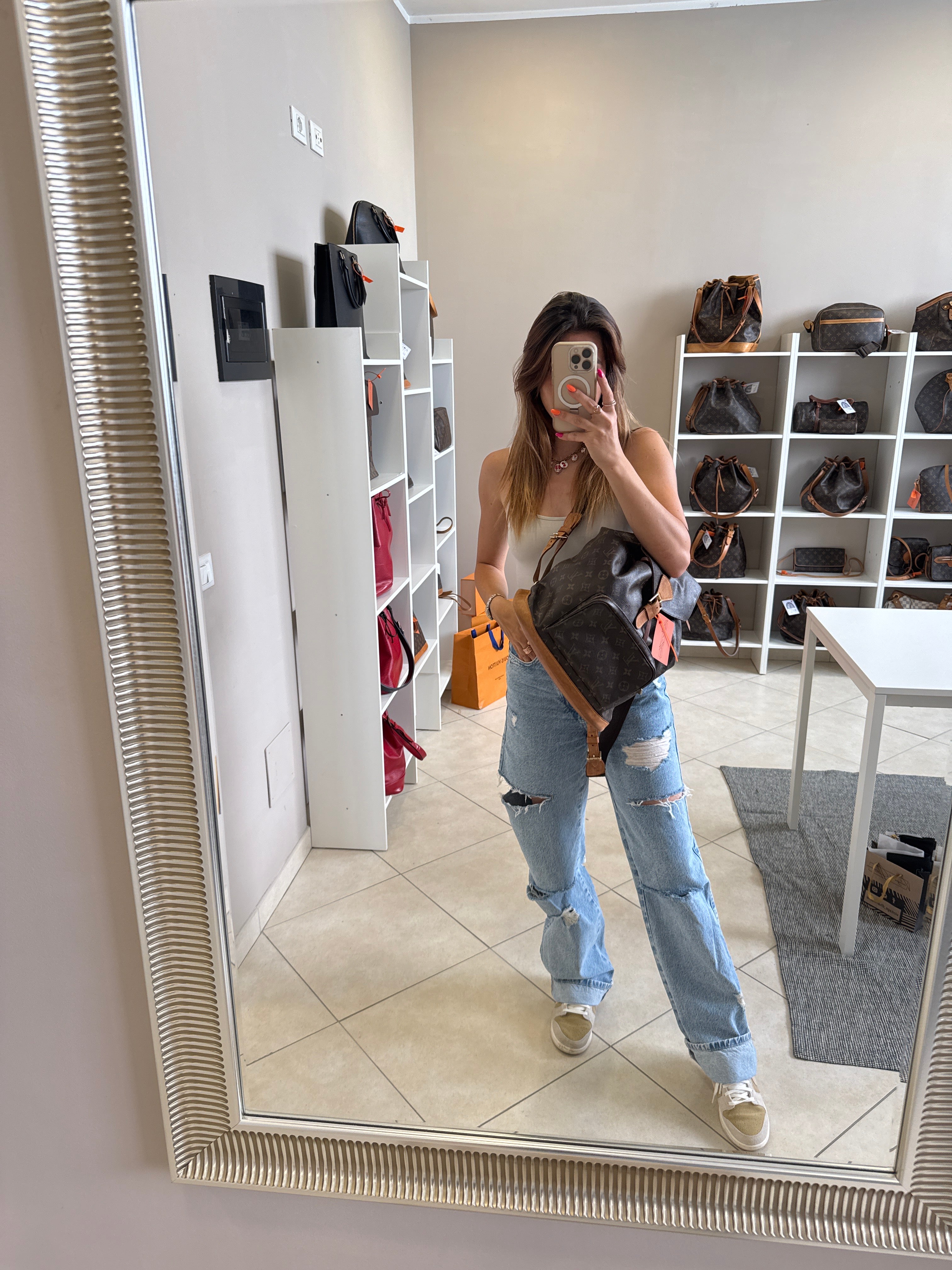 Louis Vuitton Montsouirs GM