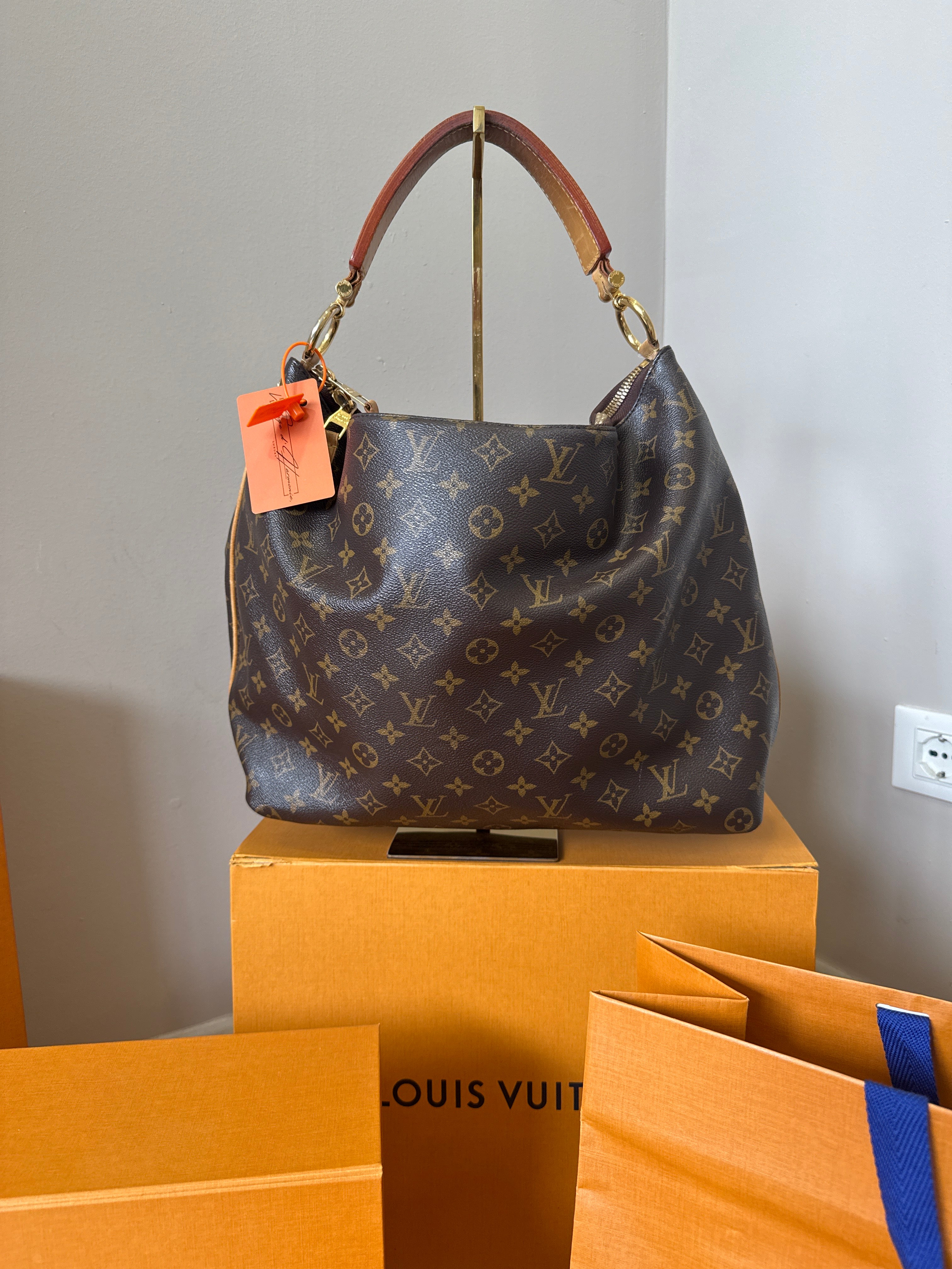 Louis Vuitton Sully MM