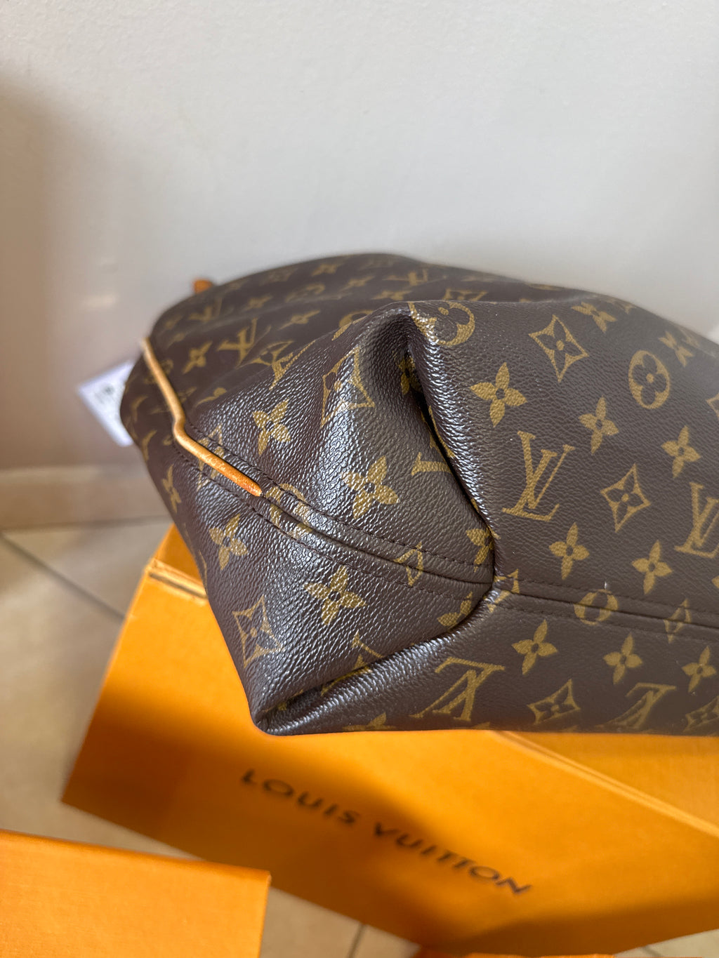 Louis Vuitton Sully MM