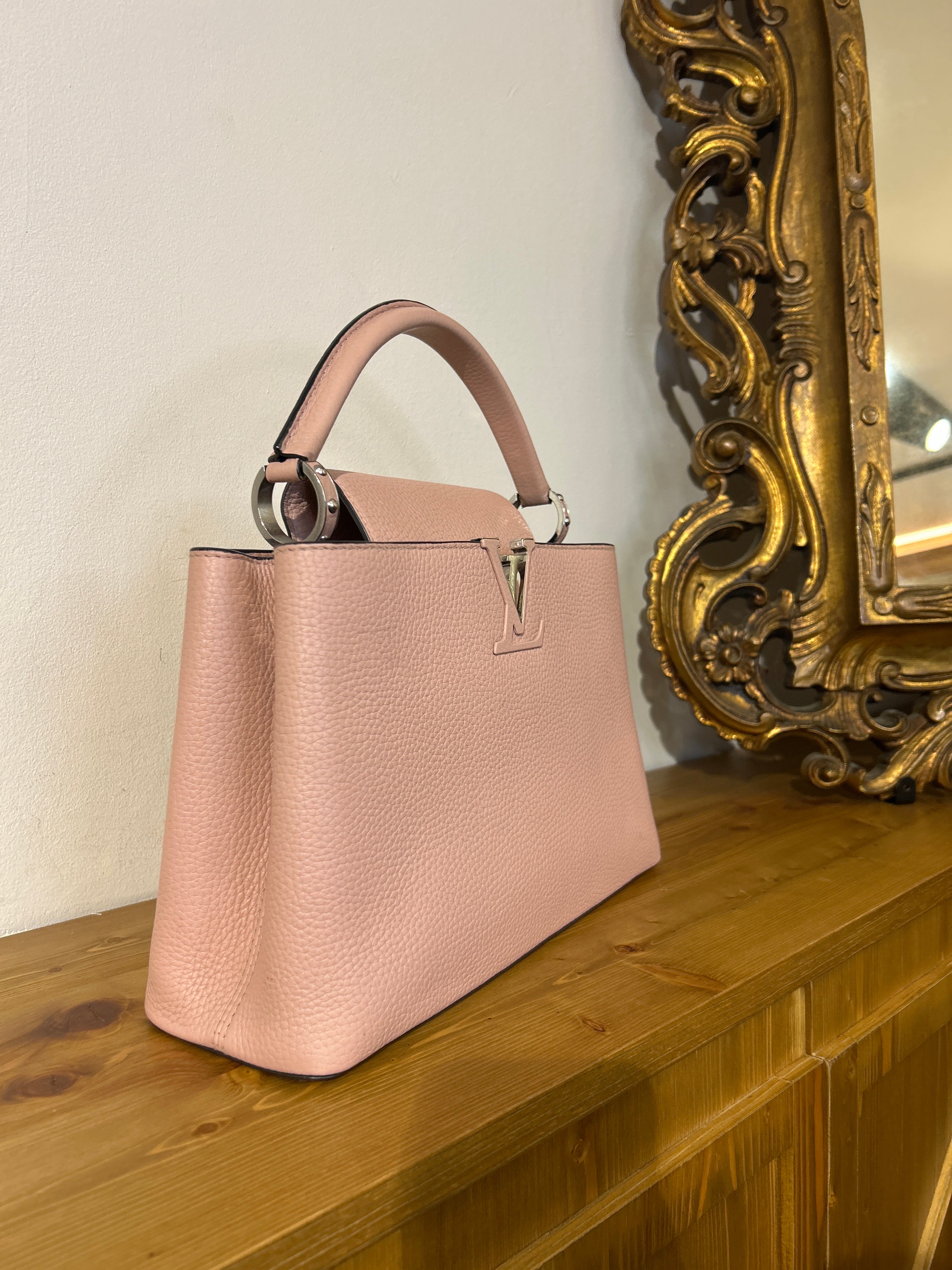 Louis Vuitton Capucines