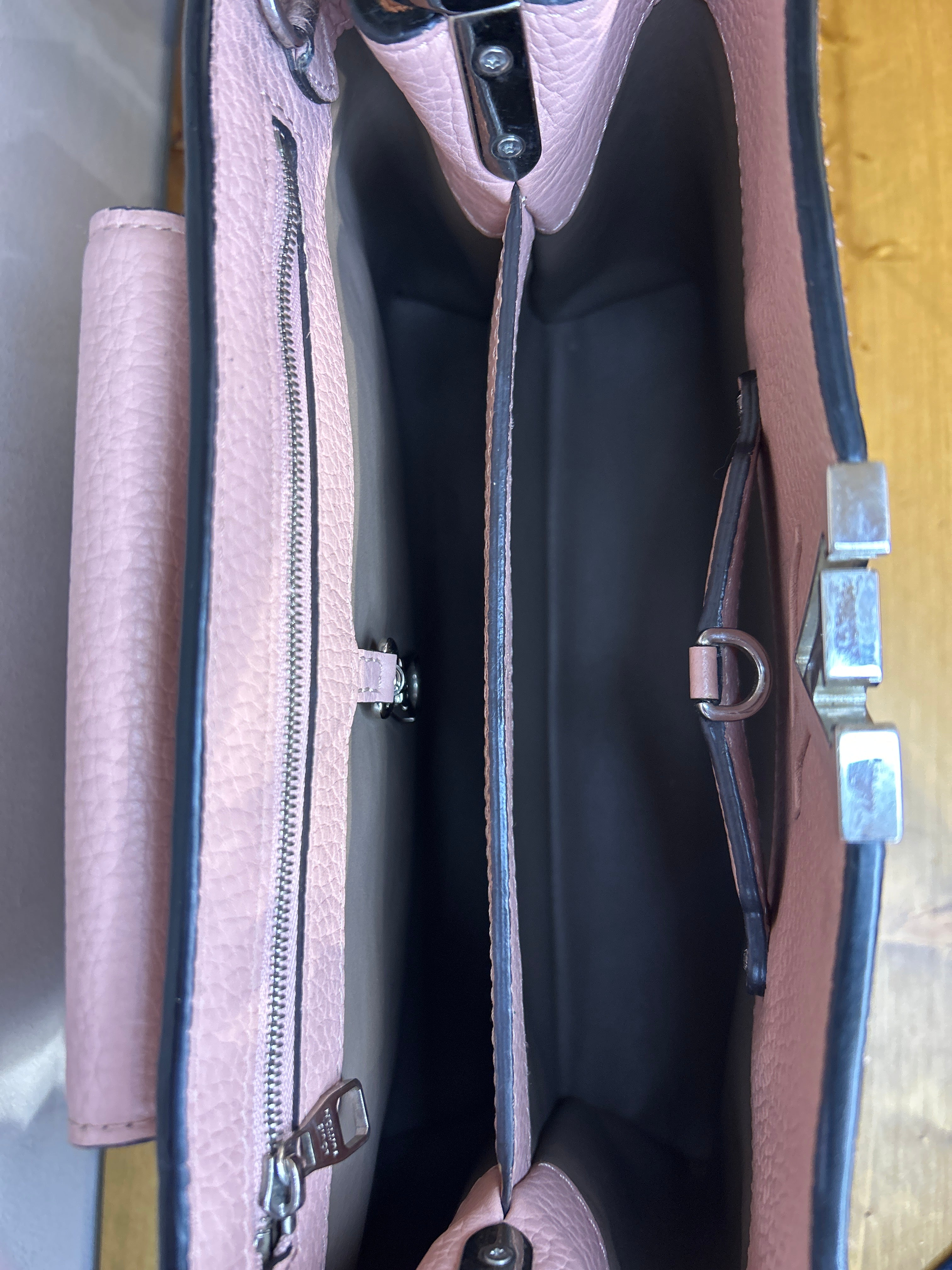 Louis Vuitton Capucines