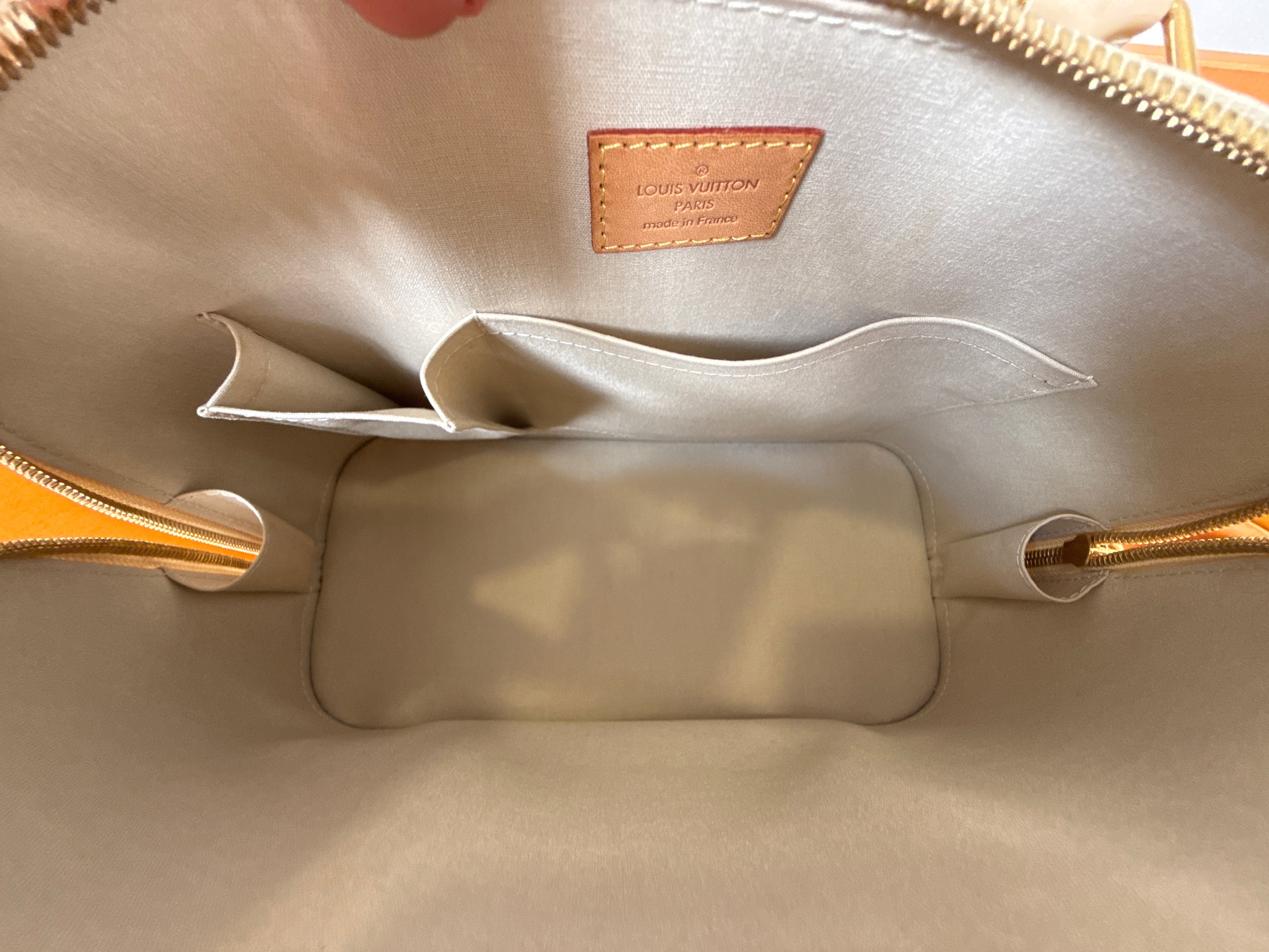 Louis Vuitton Alma PM Vernis