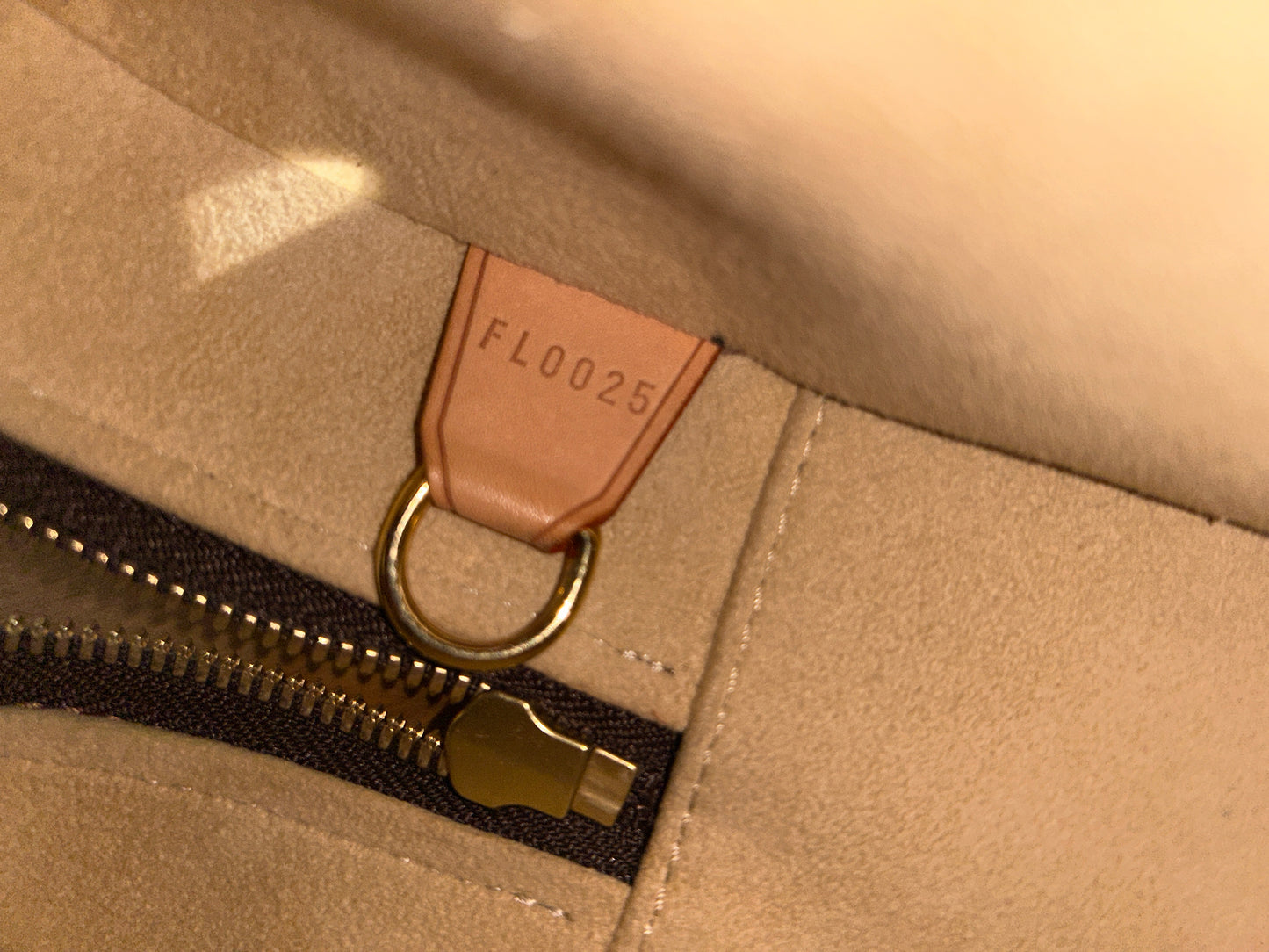 Louis Vuitton CITE