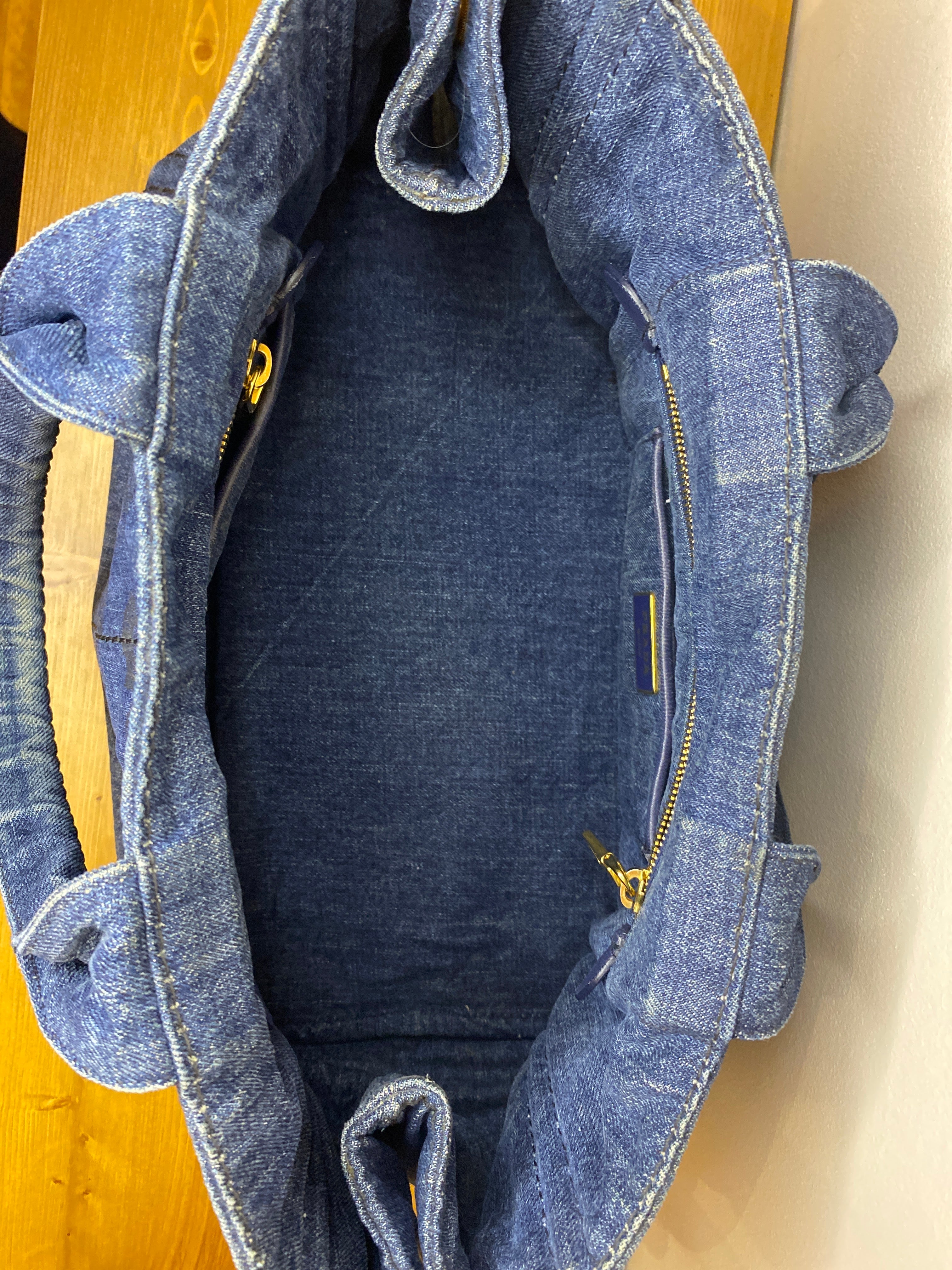 Borsa Canapa Navy Demin Prada