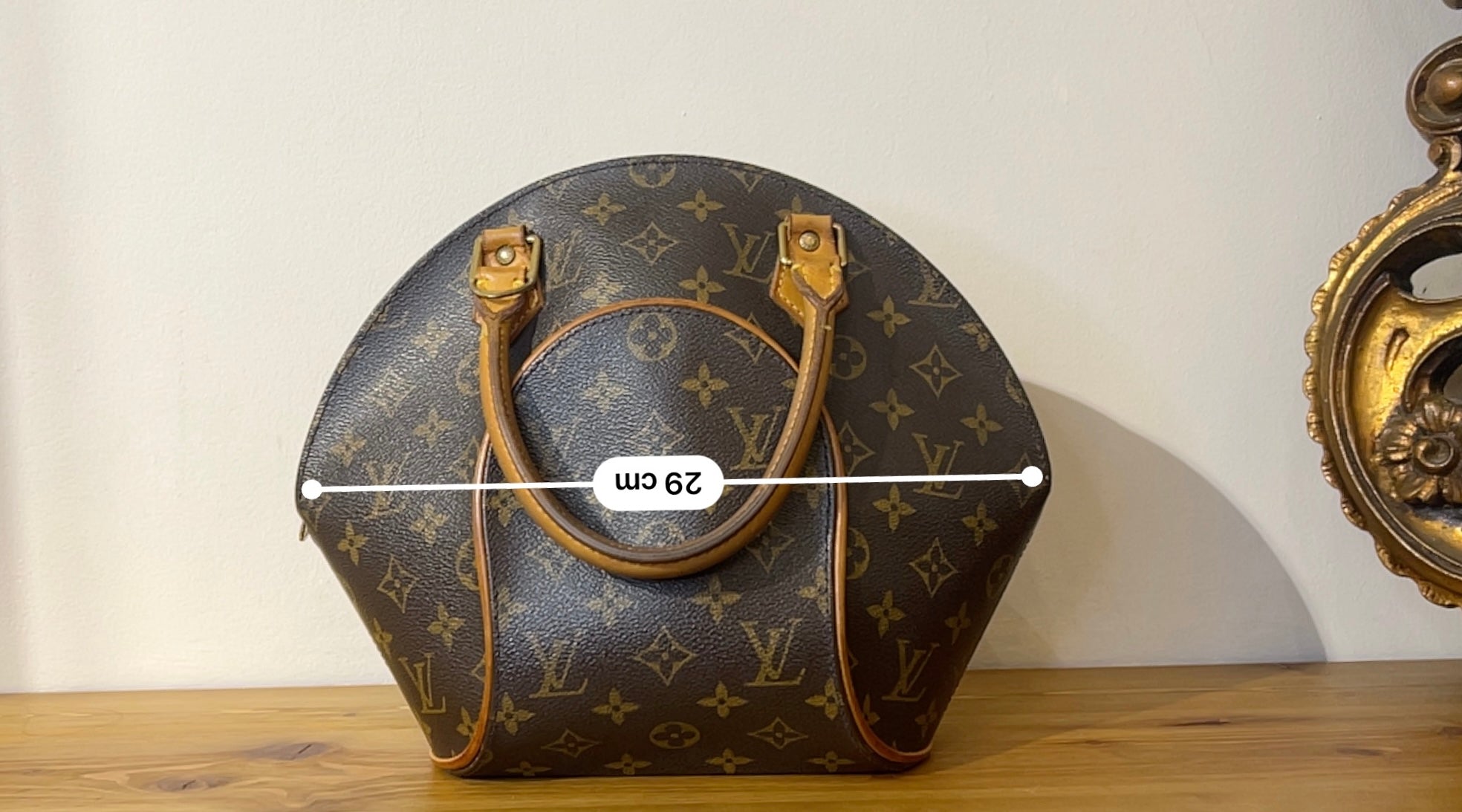 Louis Vuitton Ellipse