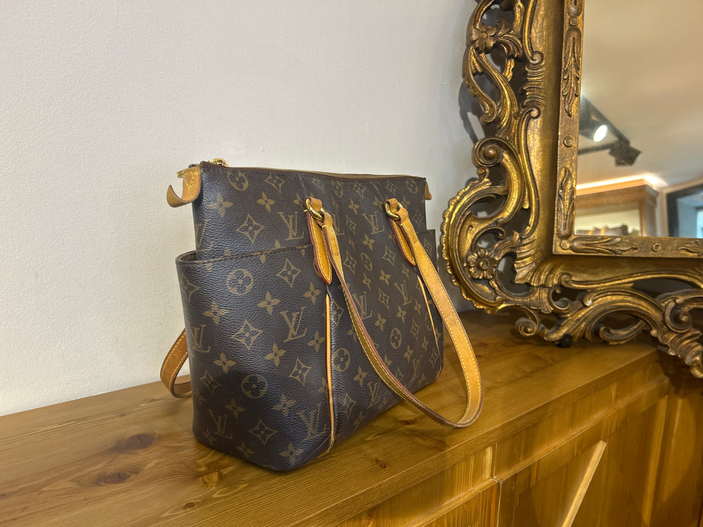 Borsa Louis Vuitton Totally MM