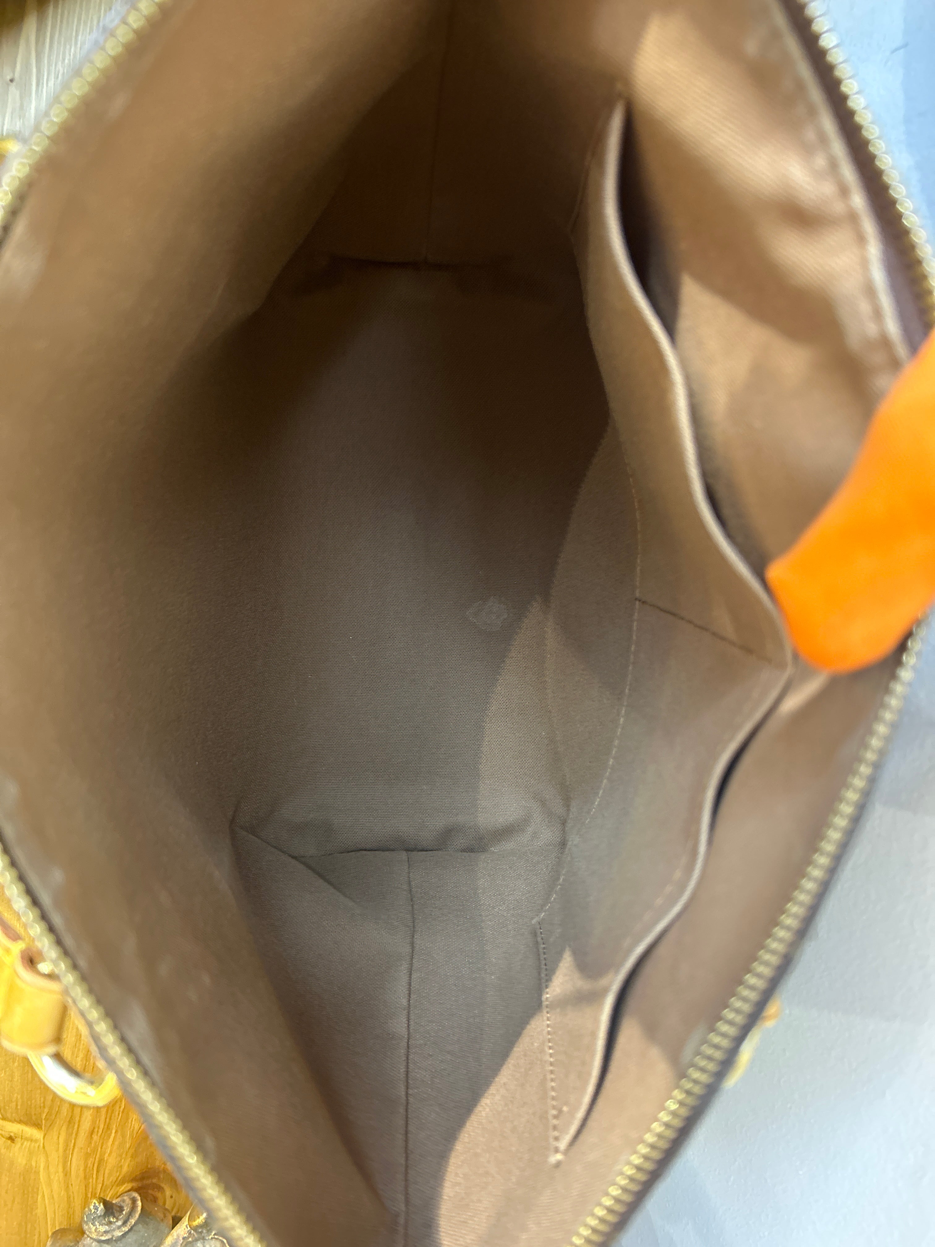 Borsa Louis Vuitton Totally MM