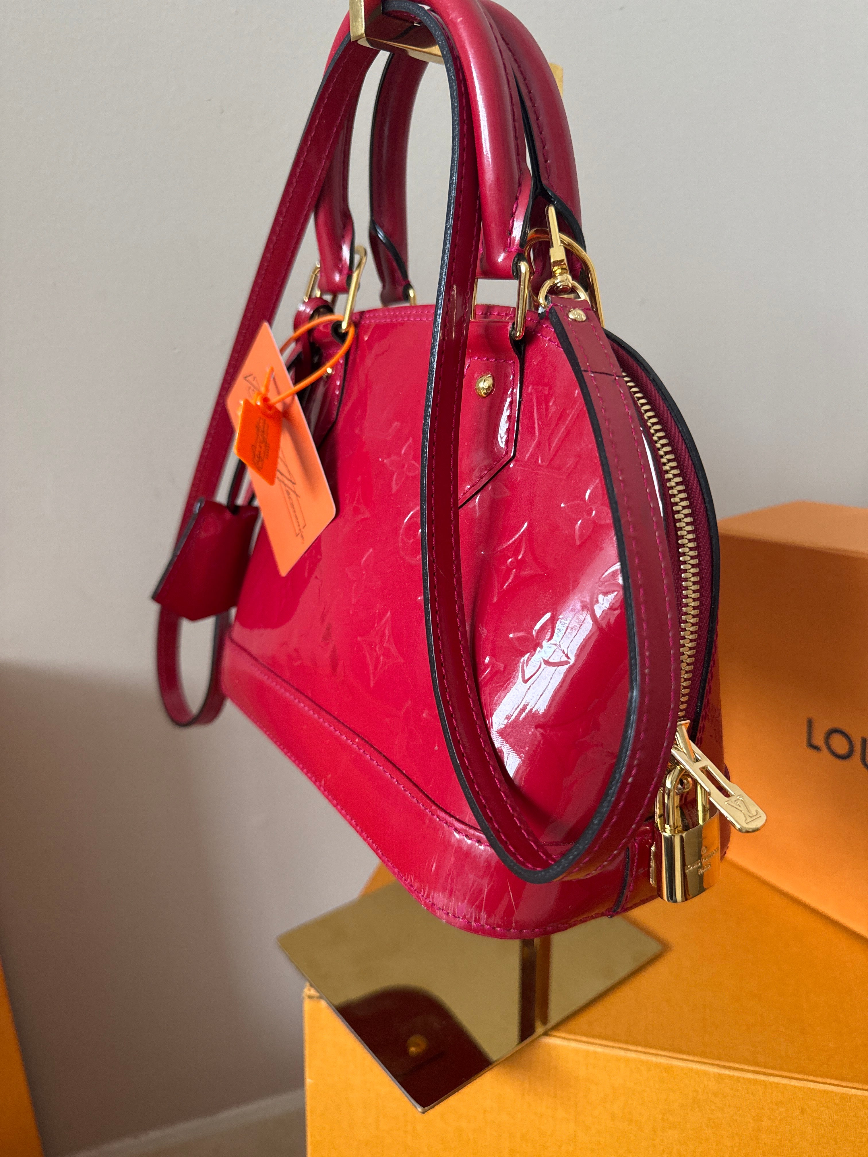 Louis Vuitton Alma BB Vernis