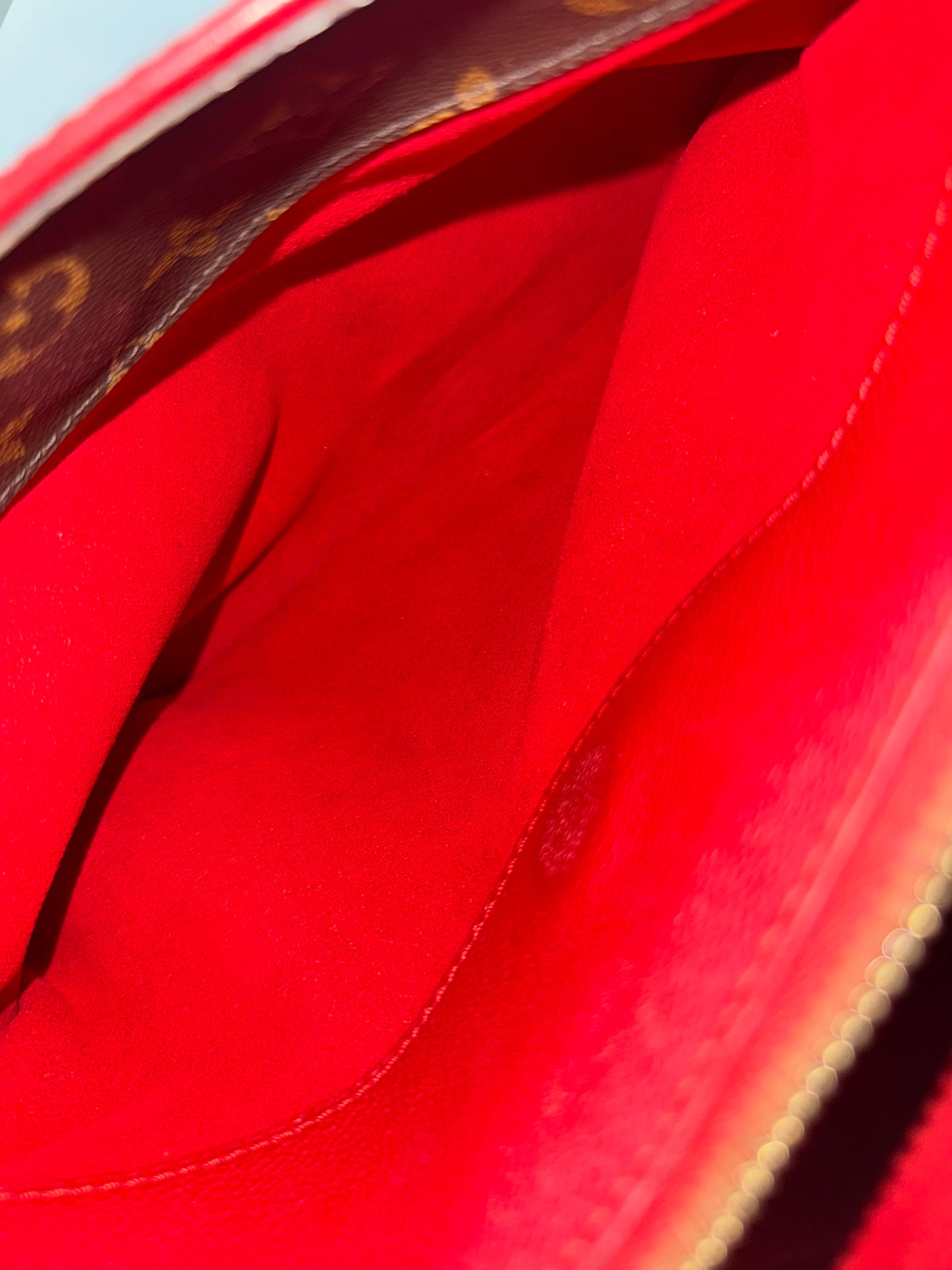 Louis Vuitton Pallas MM