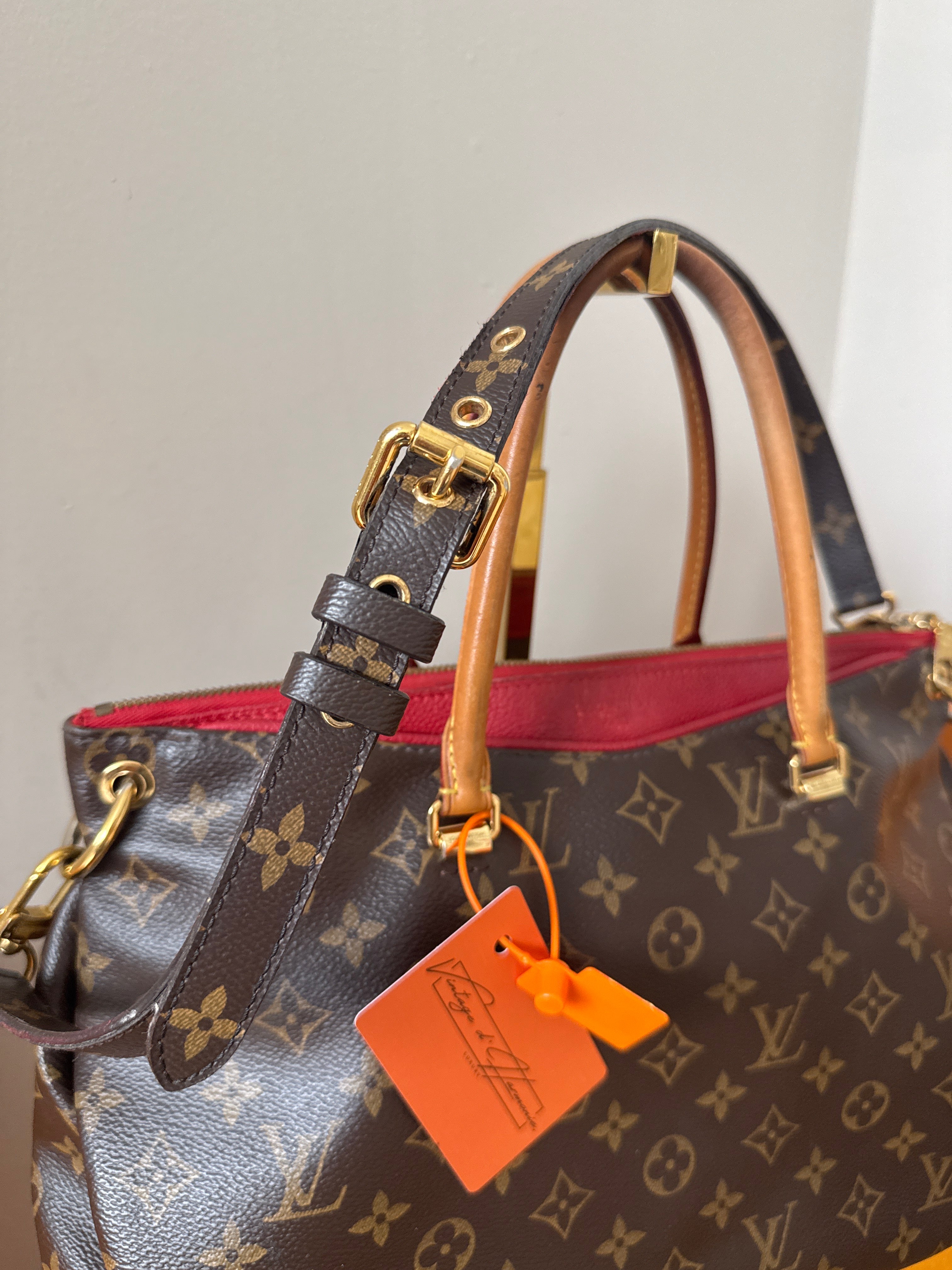 Louis Vuitton Pallas MM