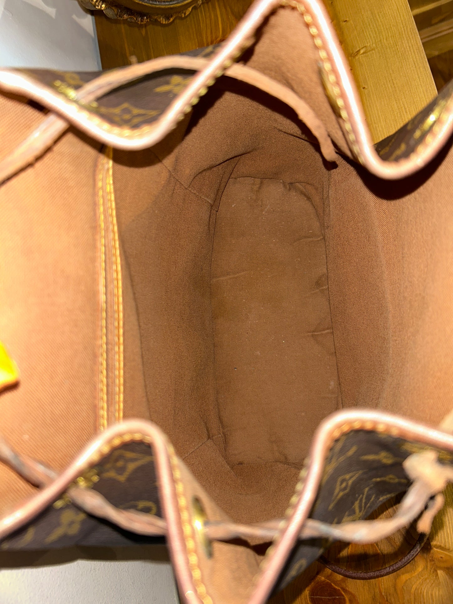 Zainetto Louis Vuitton Montsouris MM