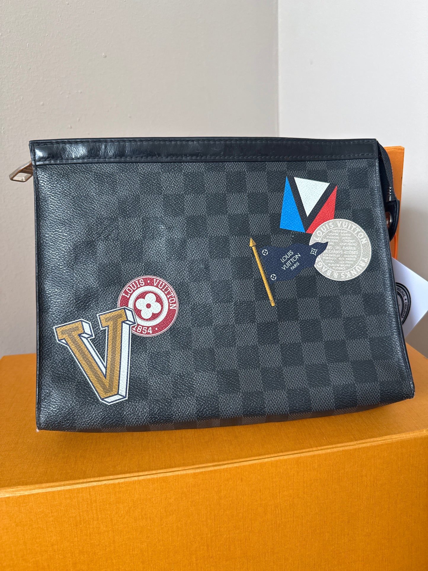 Louis Vuitton Pochette Voyage