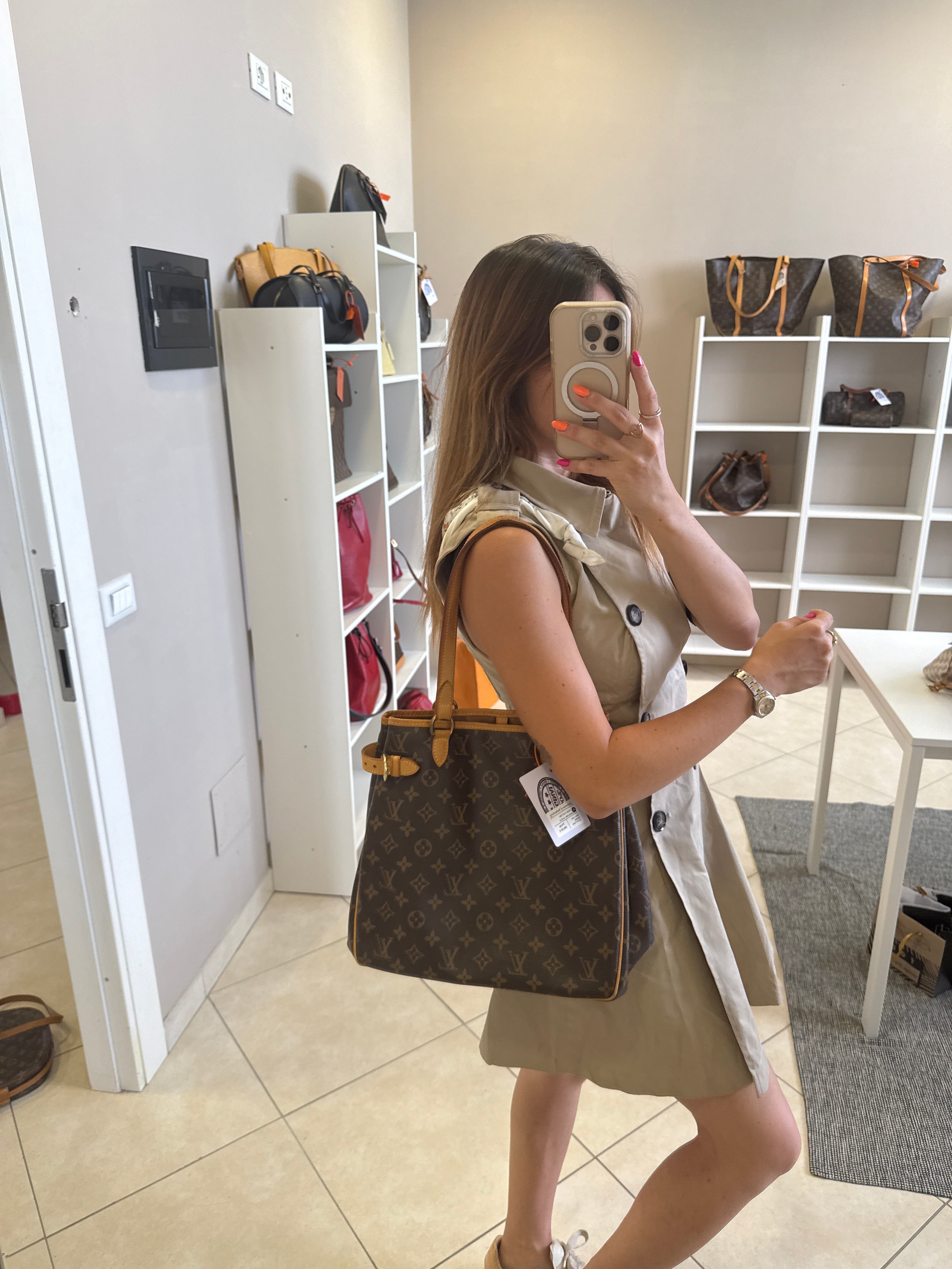 Louis Vuitton Batignolles Vertical