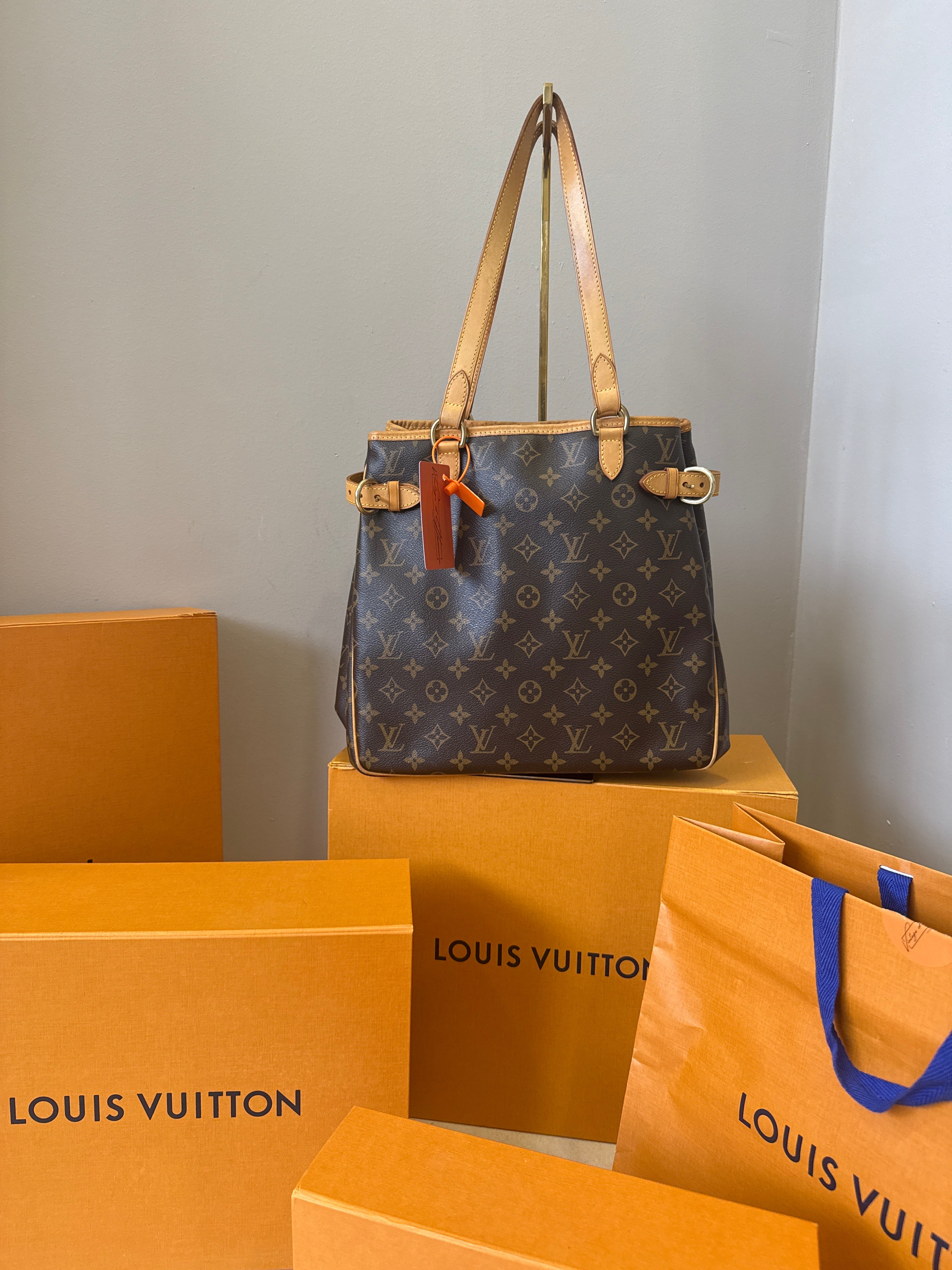 Louis Vuitton Batignolles Vertical