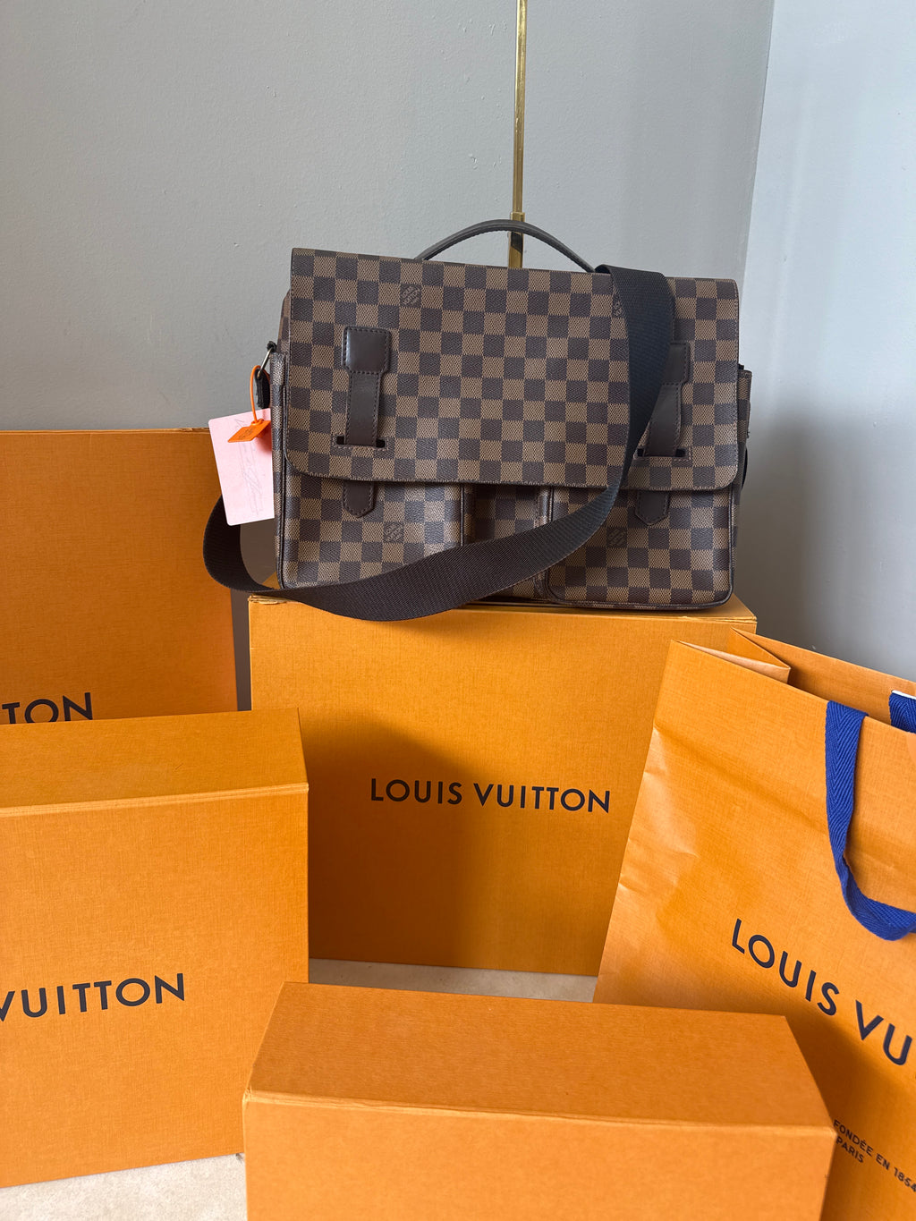 Louis Vuitton Brodway Damier