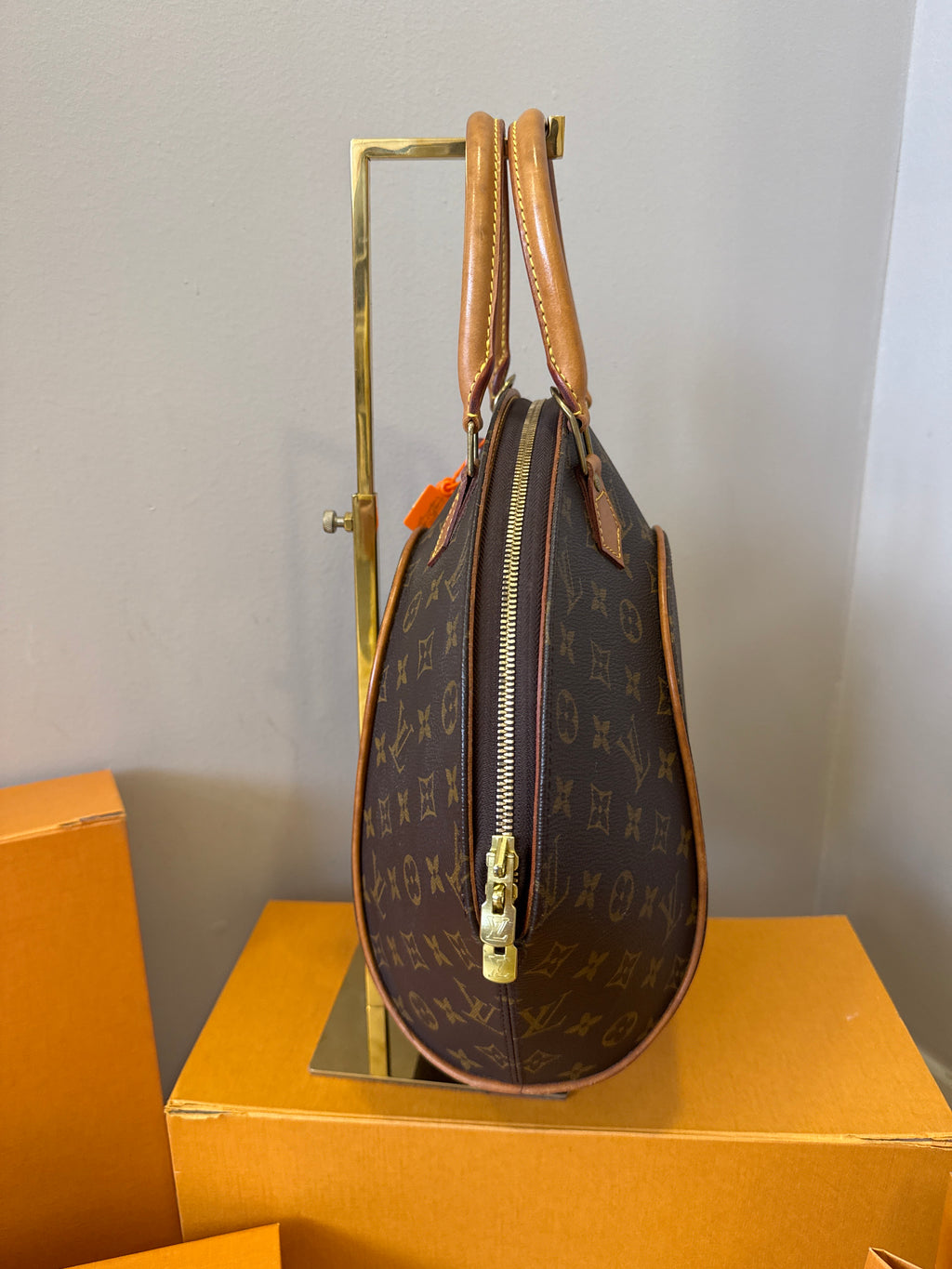 Louis Vuitton Ellipse MM