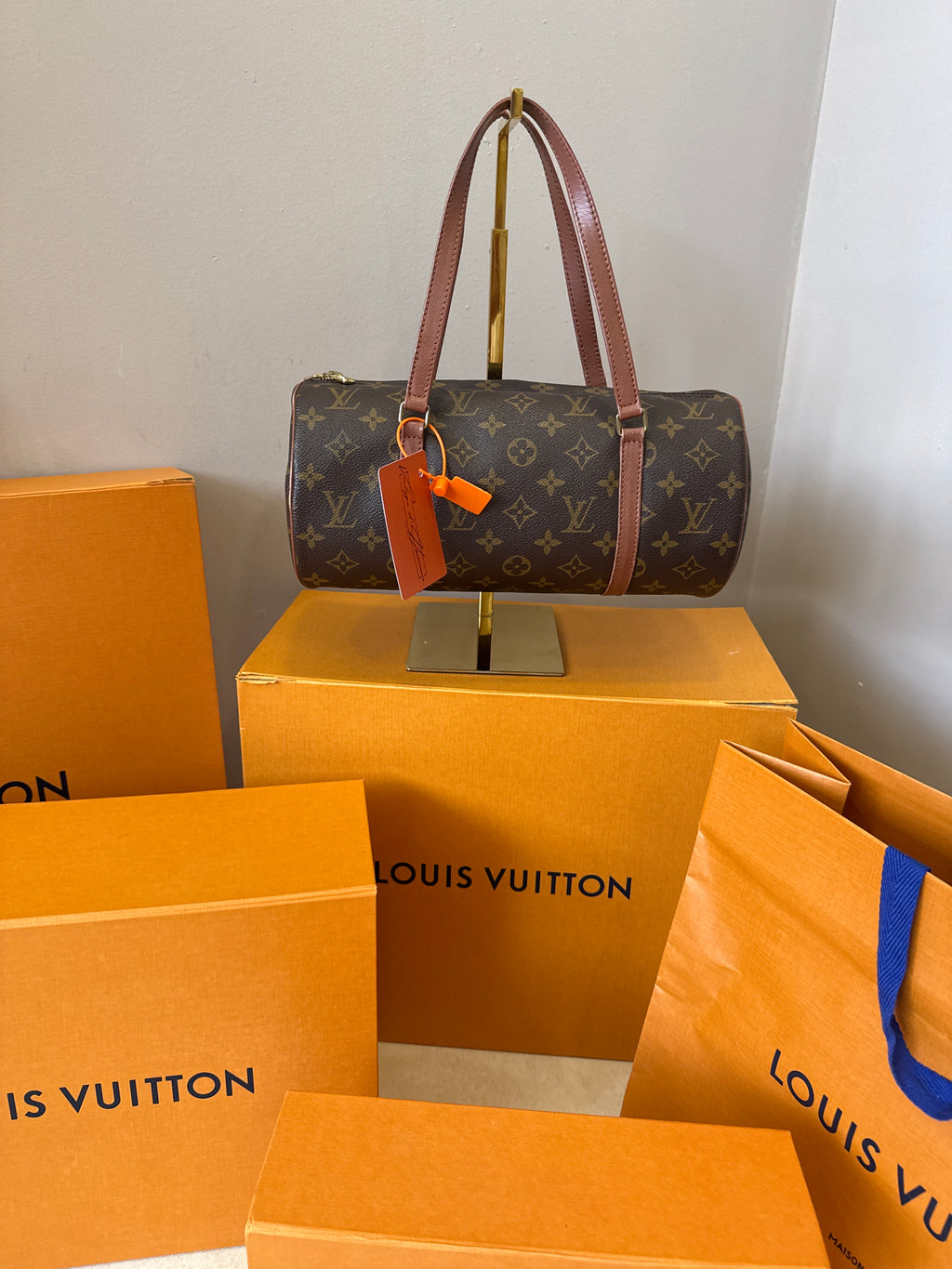 Louis Vuitton Papillon 30 Monogram