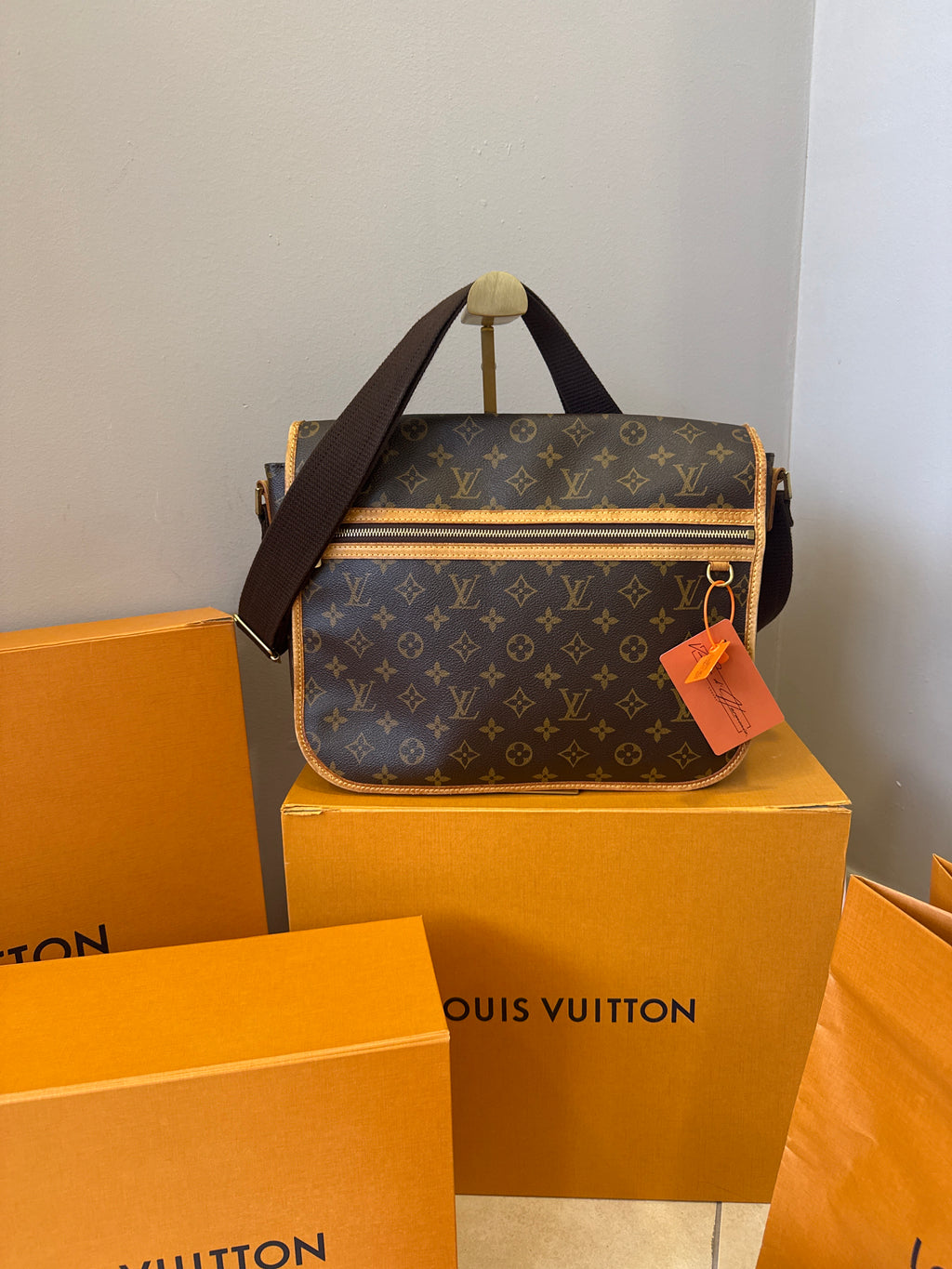 Louis Vuitton Messenger GM