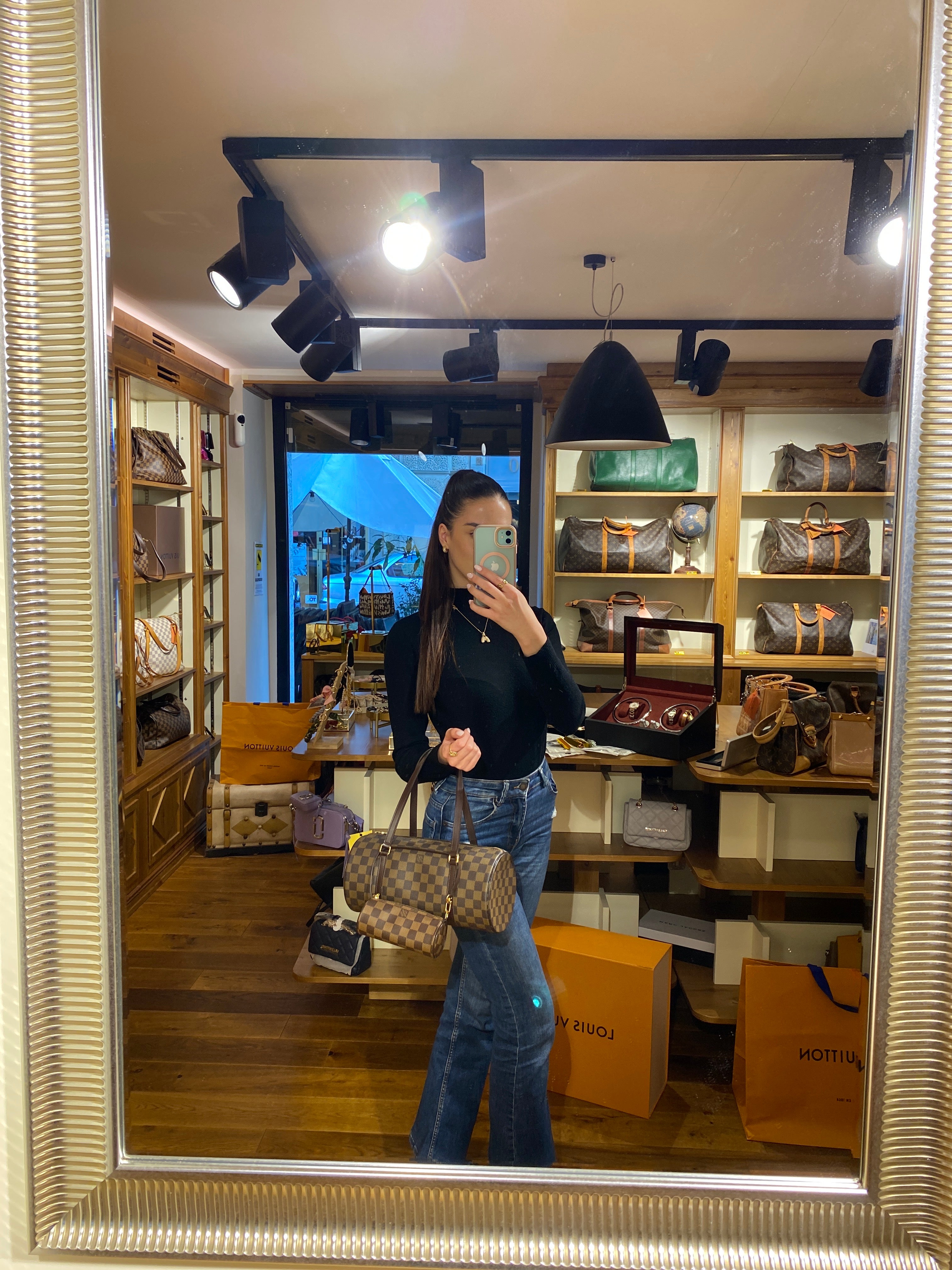 Louis Vuitton Papillon Damier