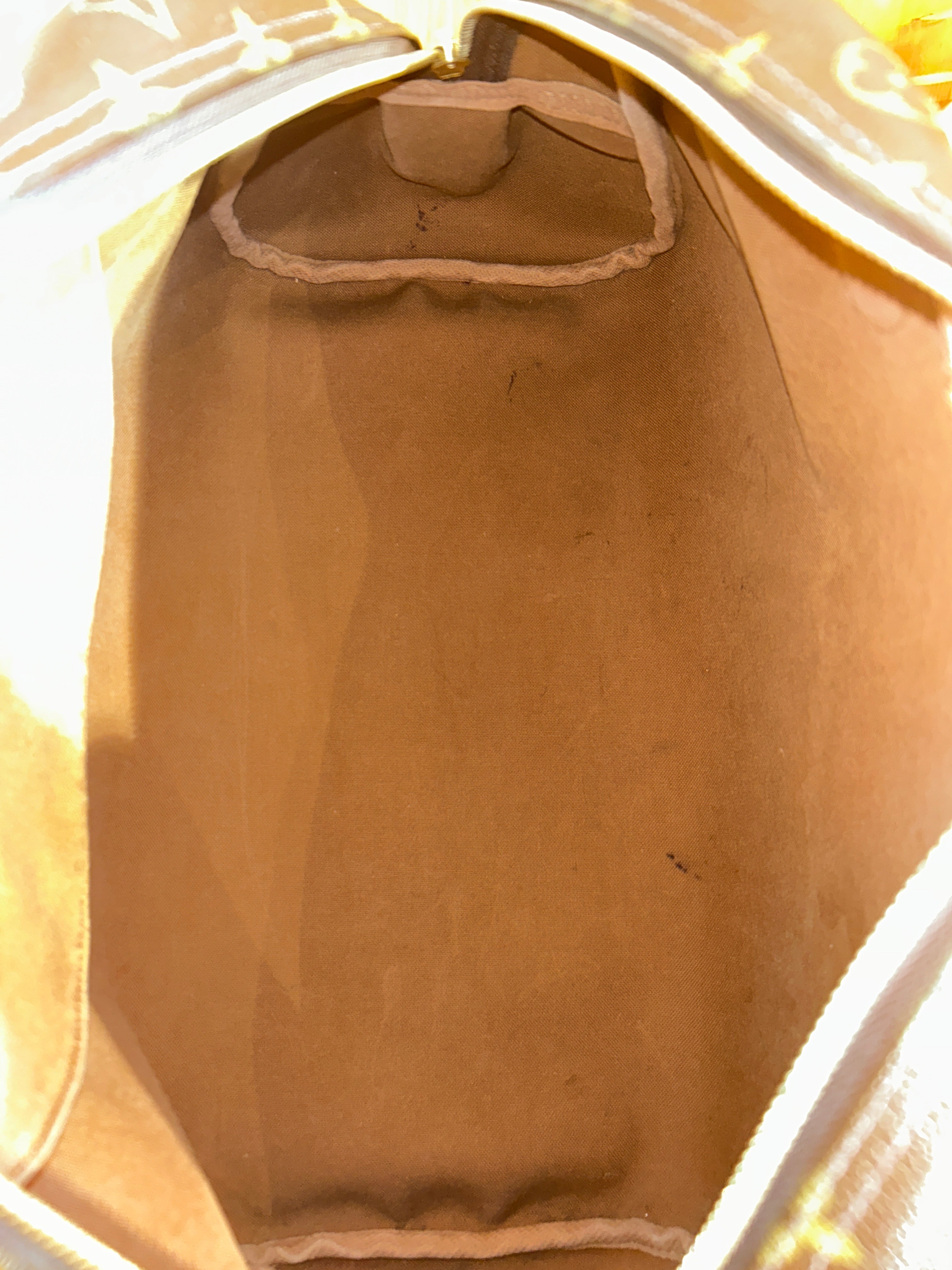 Louis Vuitton Montorgueil