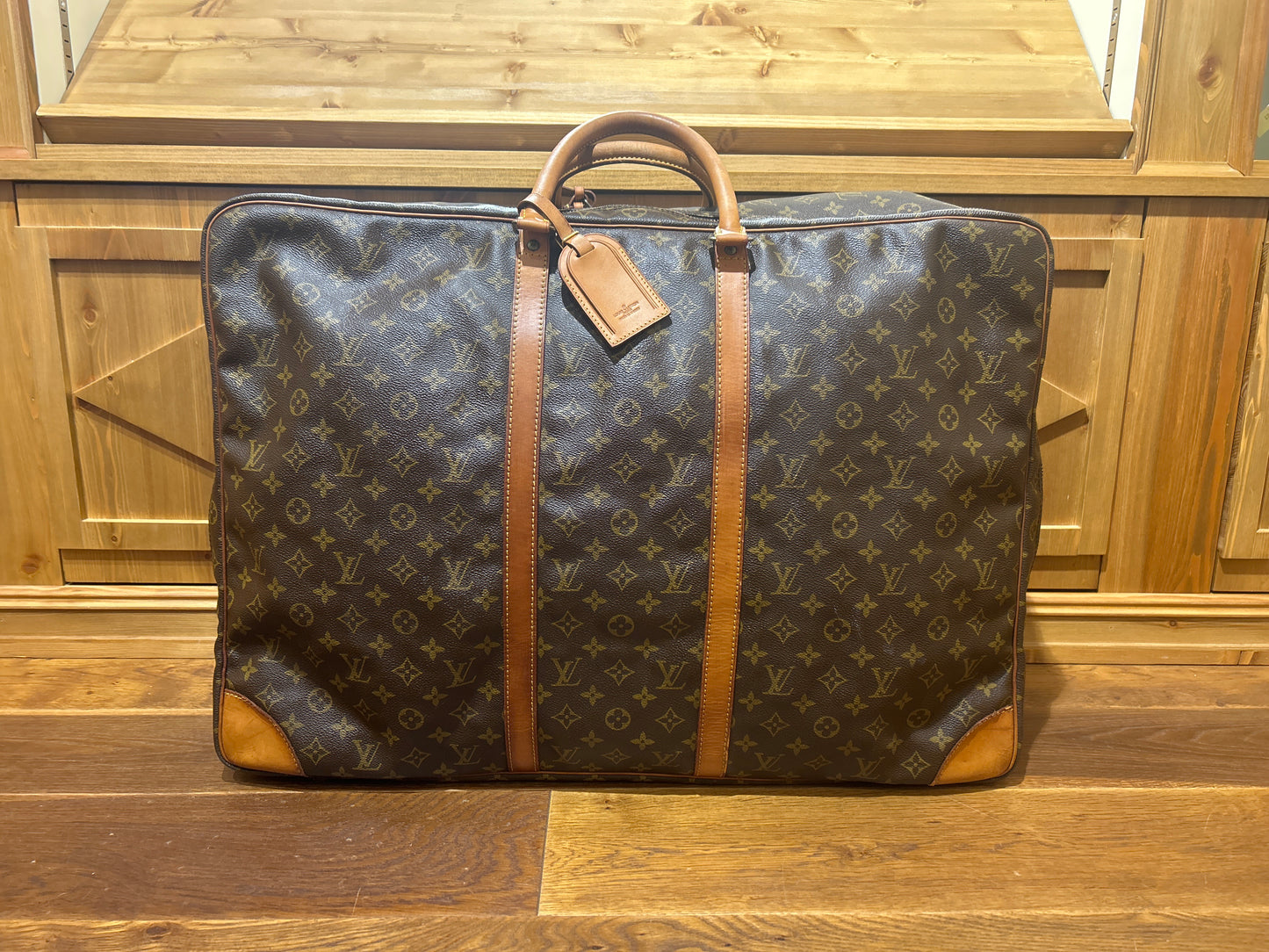 Louis Vuitton Sirius 60