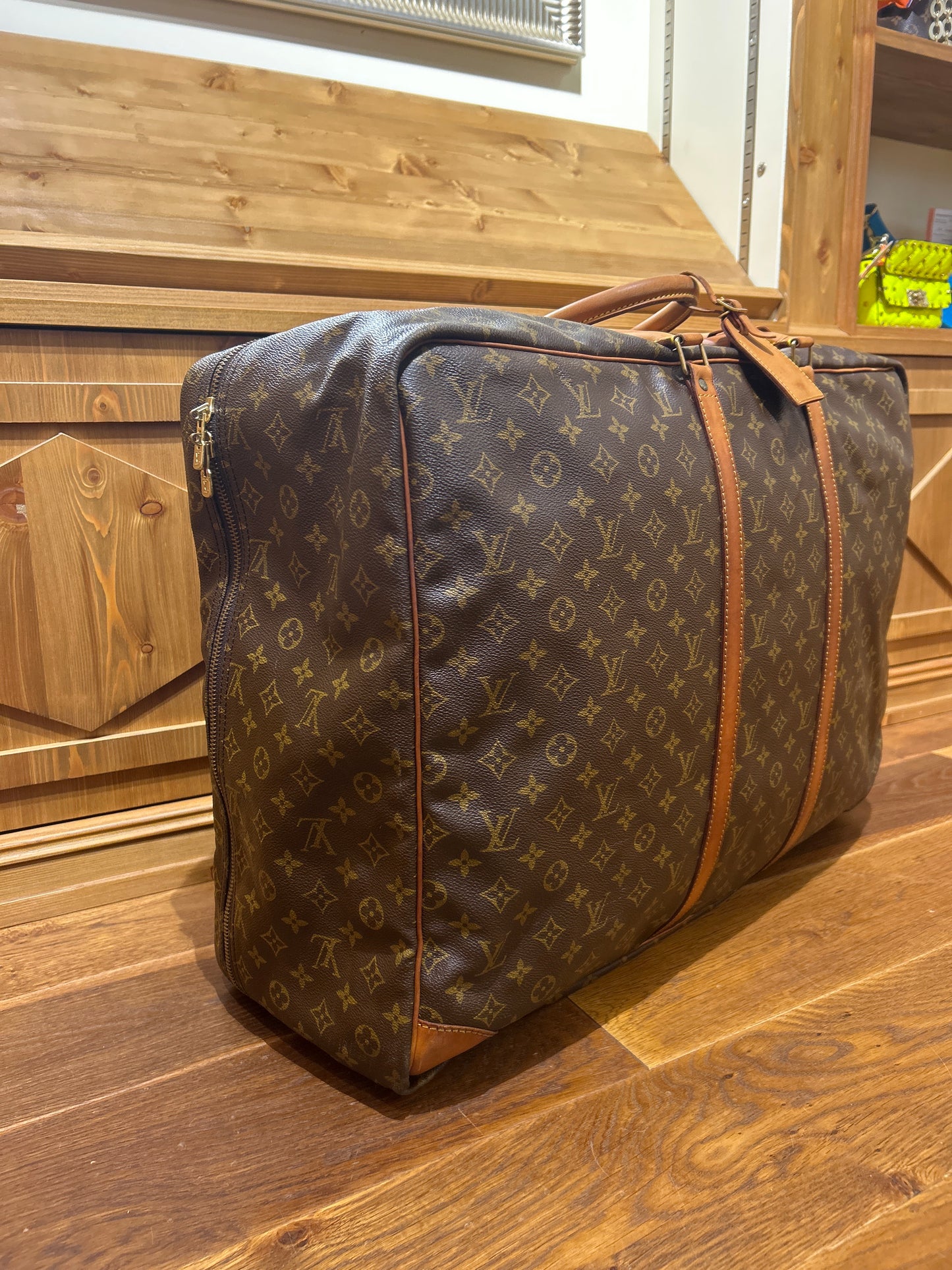 Louis Vuitton Sirius 60