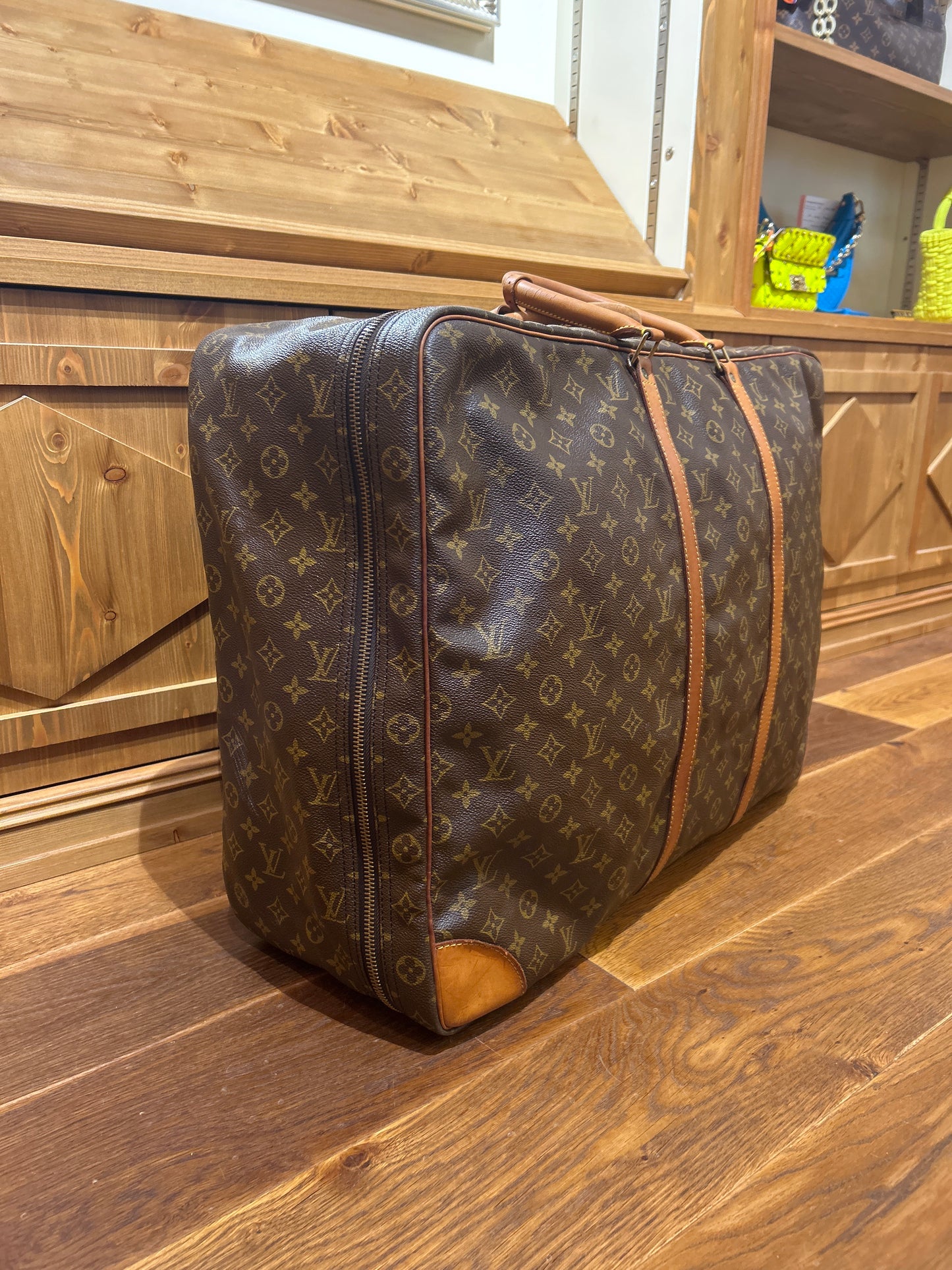 Louis Vuitton Sirius 60