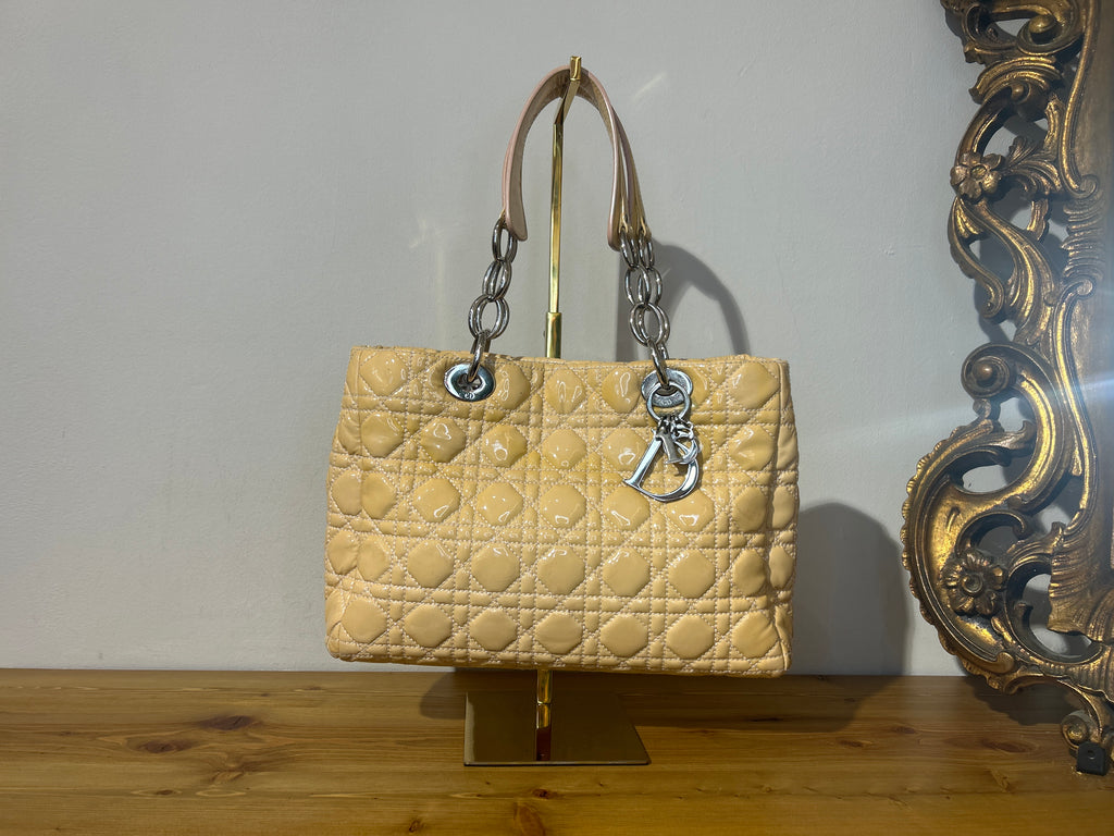 Lady Dior big
