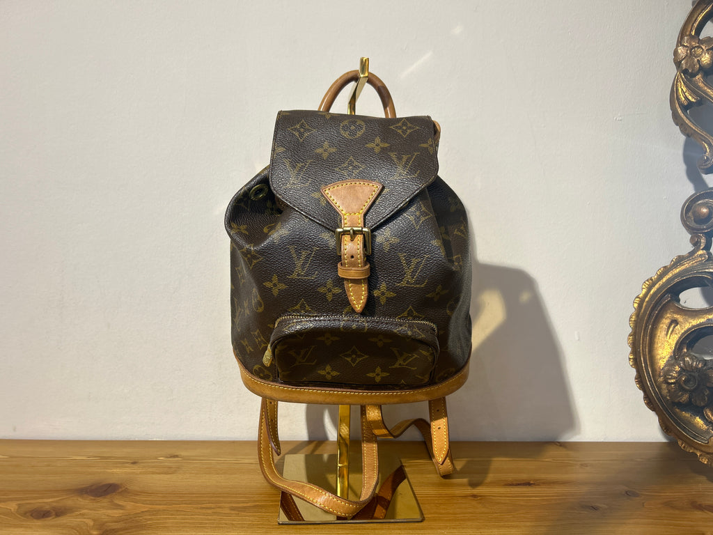 Louis Vuitton Montsouris PM