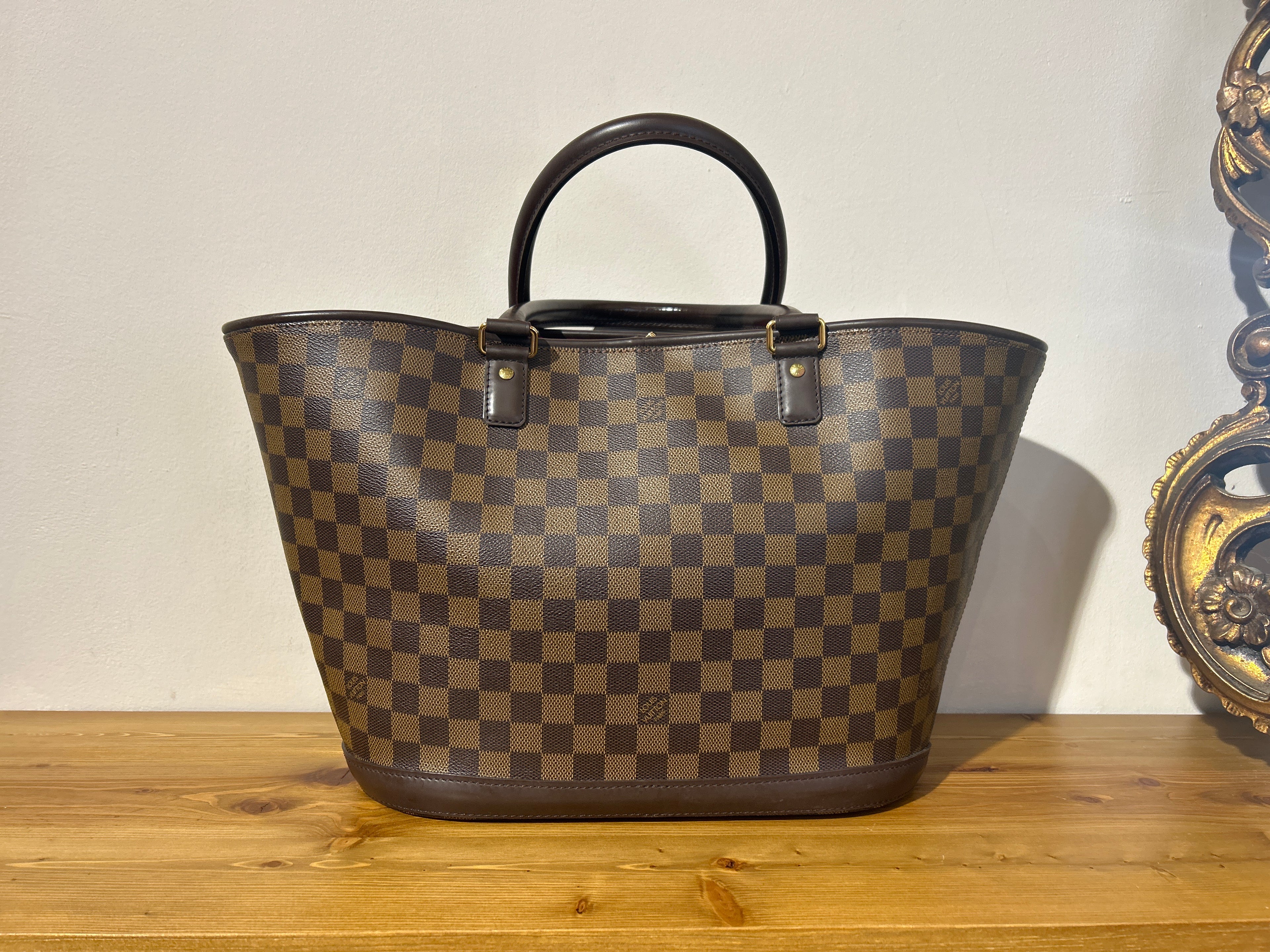Louis Vuitton Manosque Damier