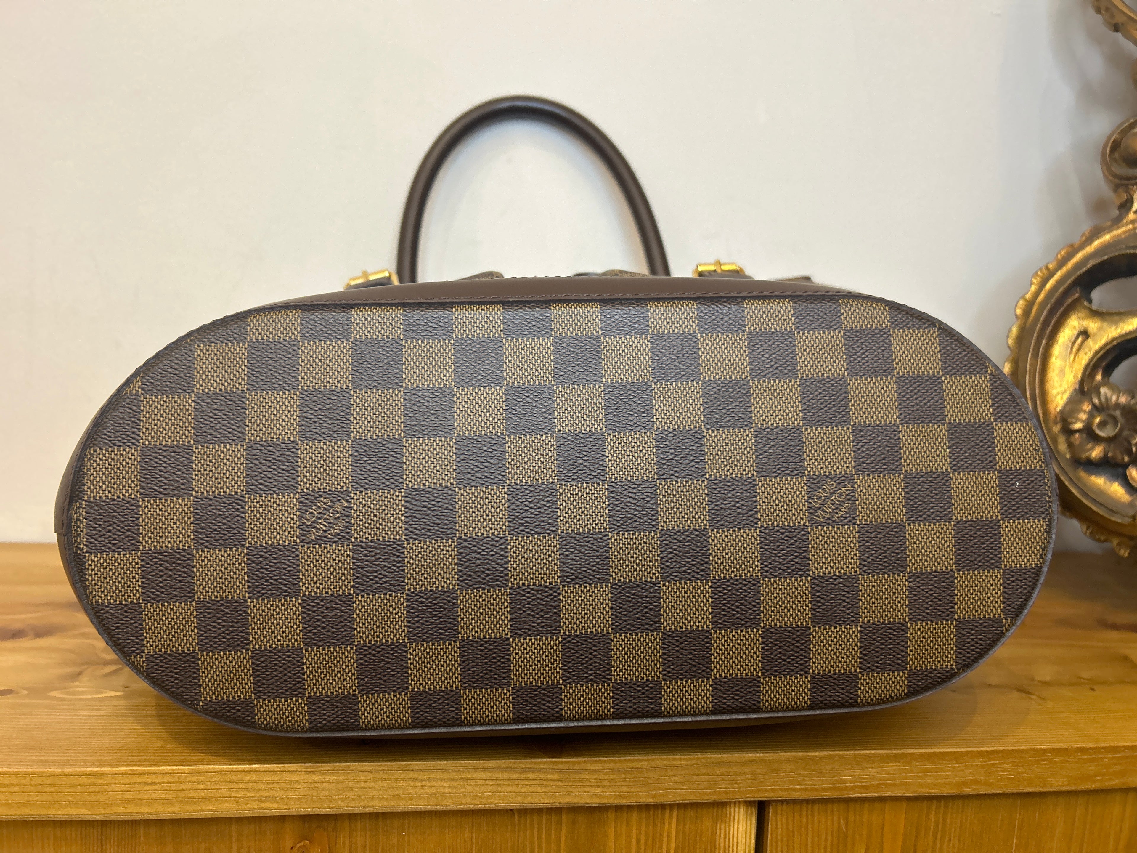 Louis Vuitton Manosque Damier