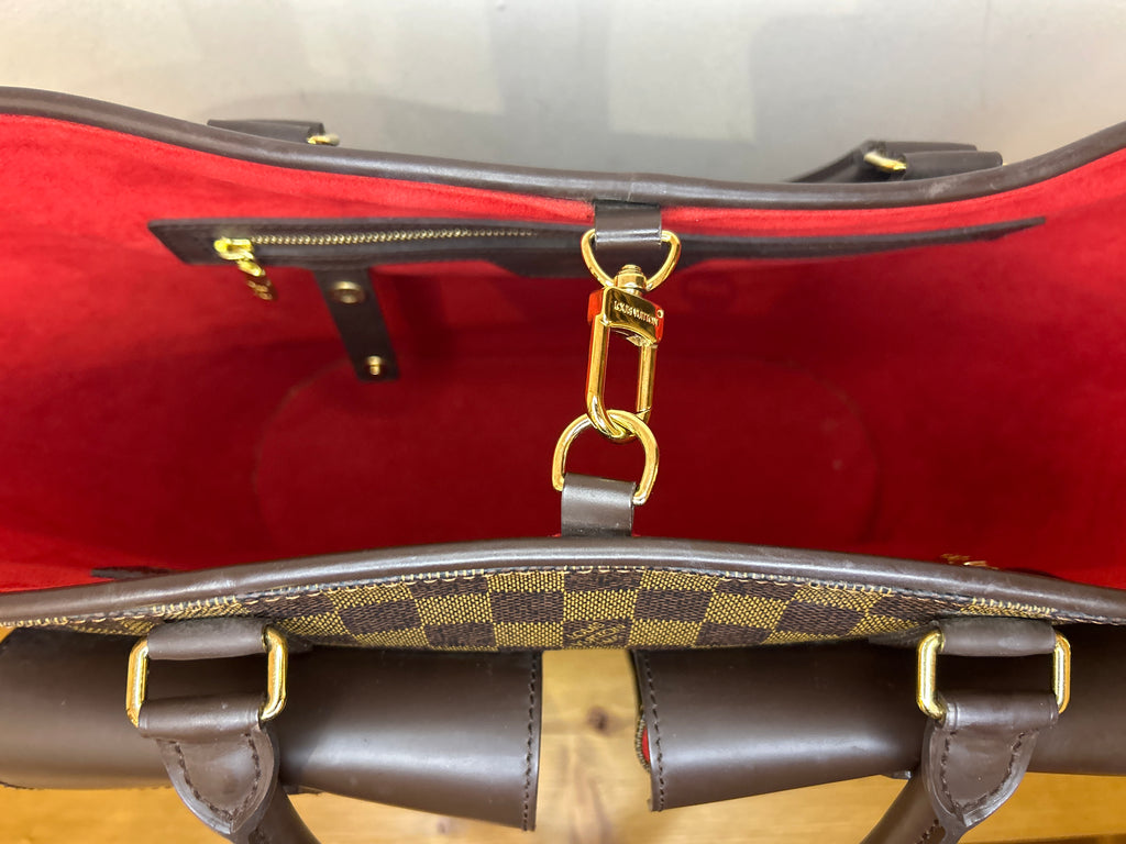 Louis Vuitton Manosque Damier