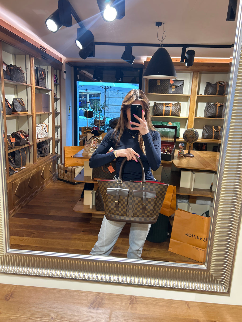 Louis Vuitton Manosque Damier
