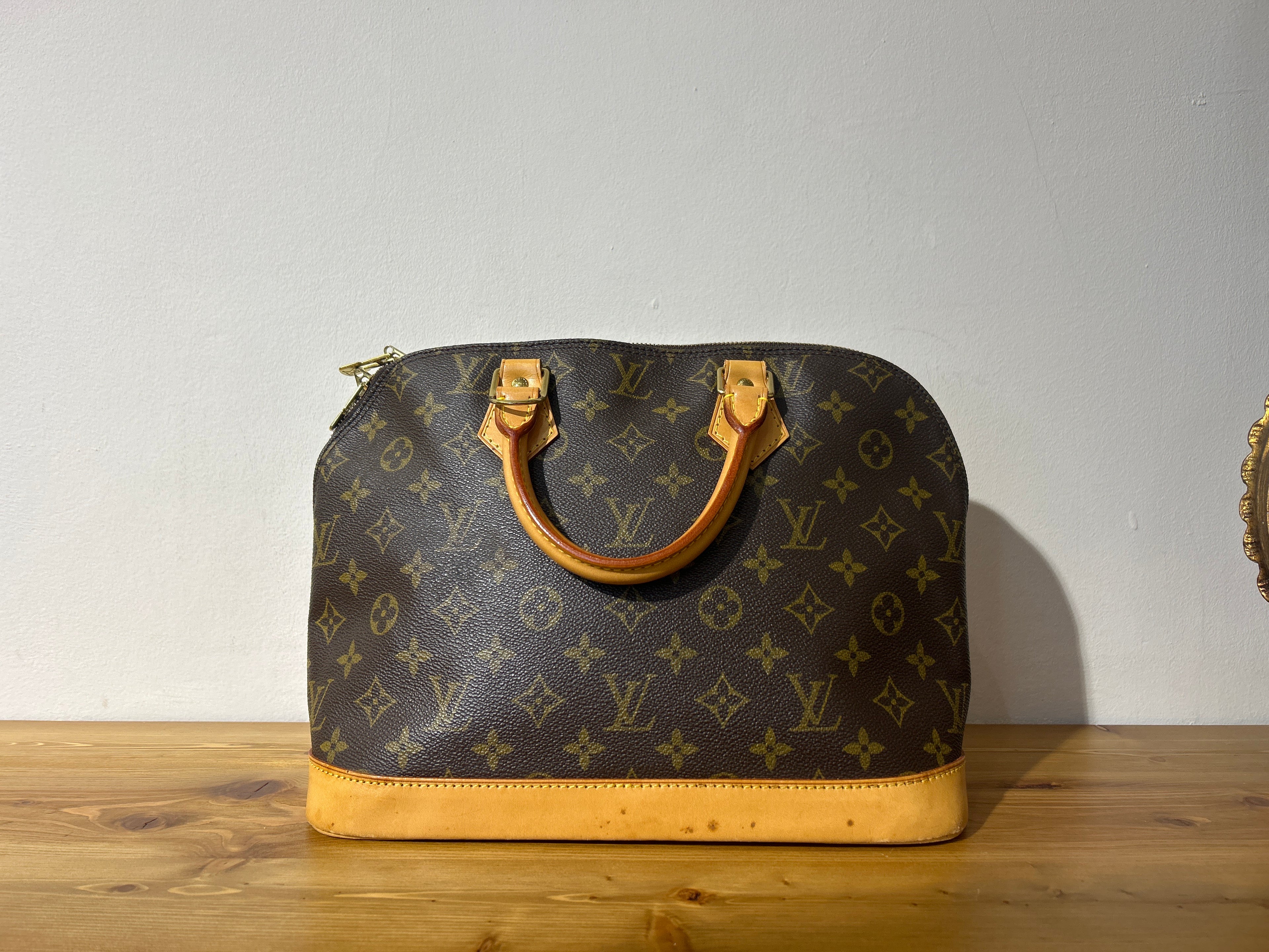 Borsa Louis Vuitton Alma Monogram