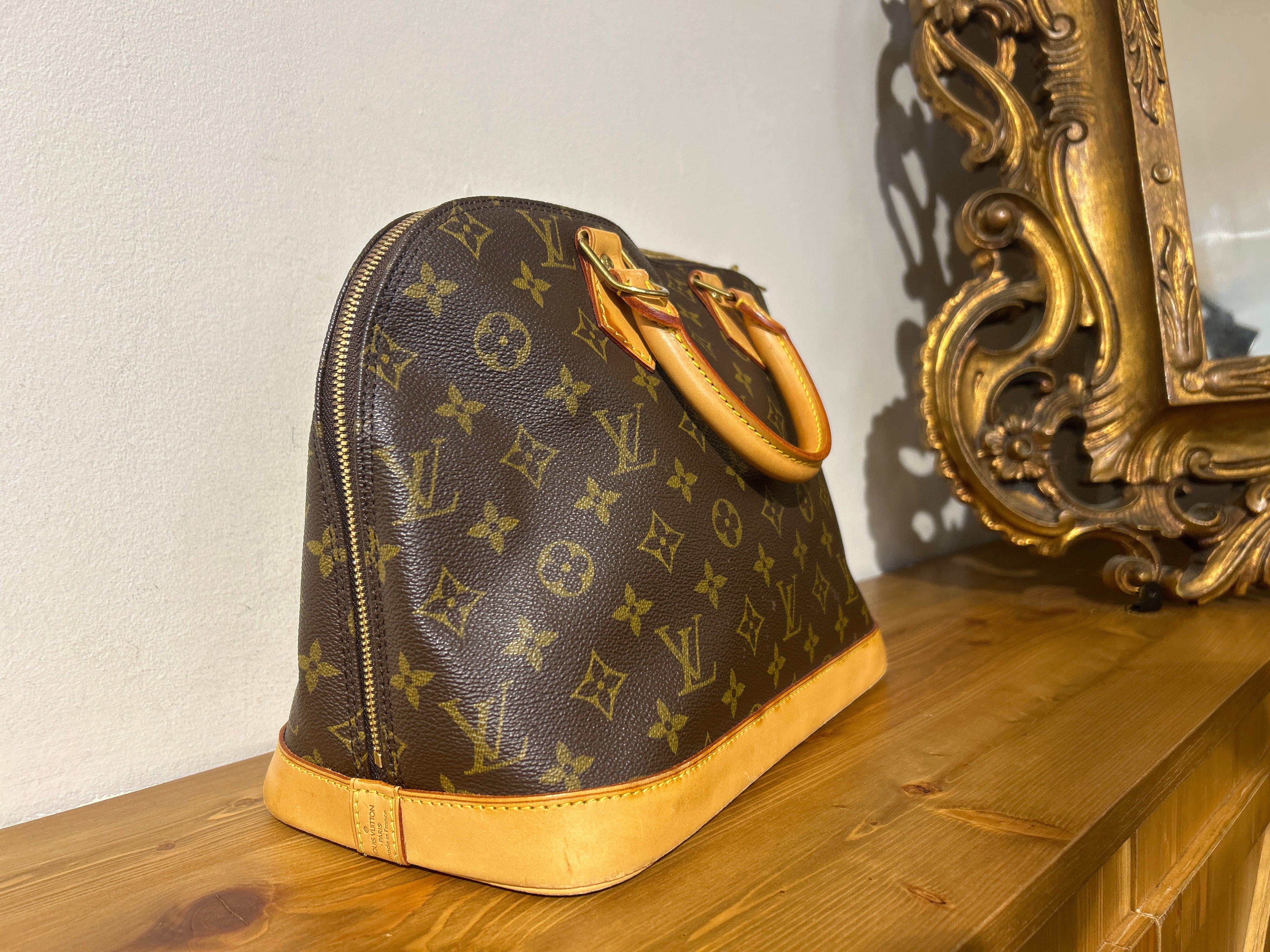 Borsa Louis Vuitton Alma Monogram