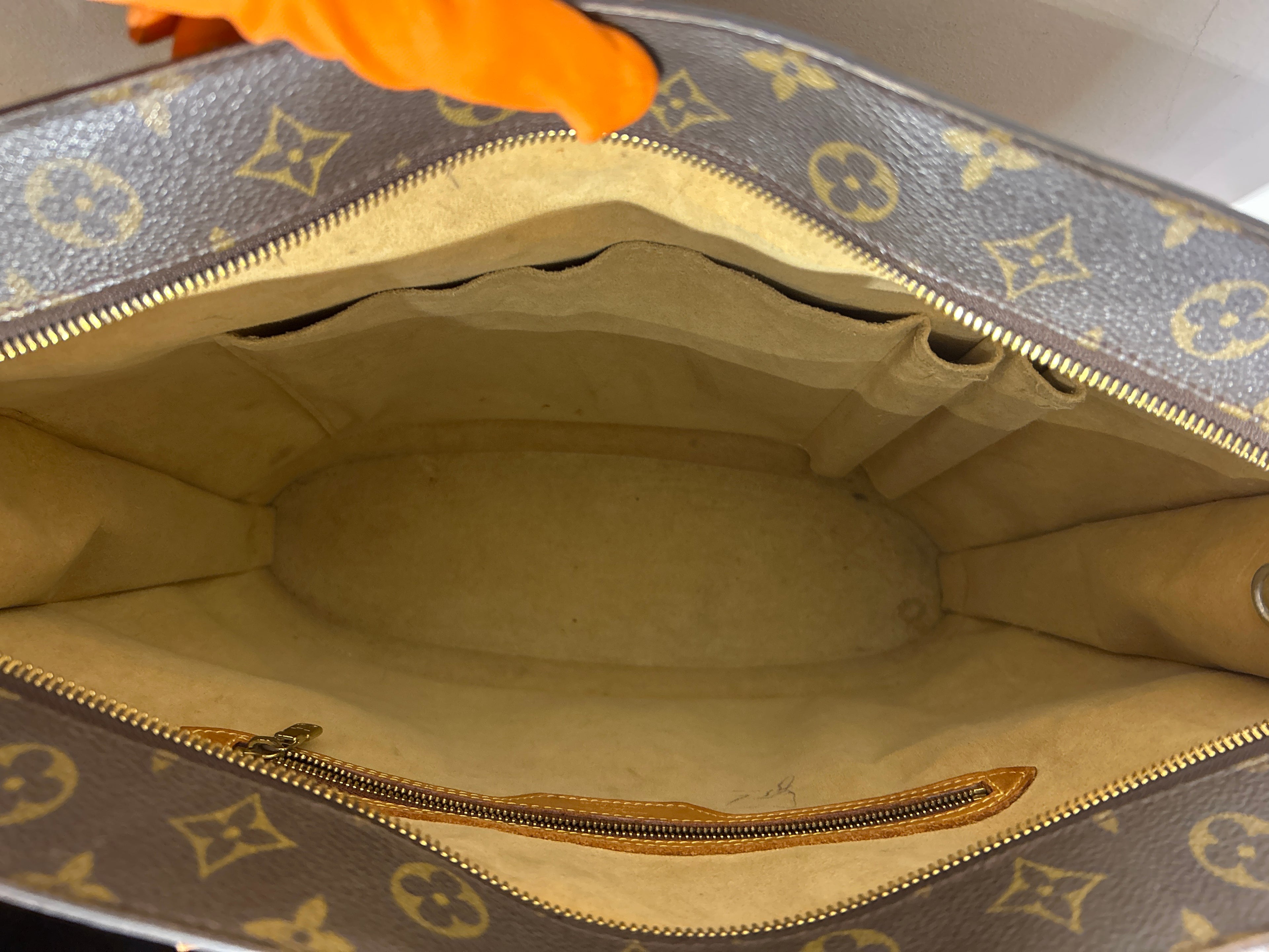 Borsa Louis Vuitton Babylone