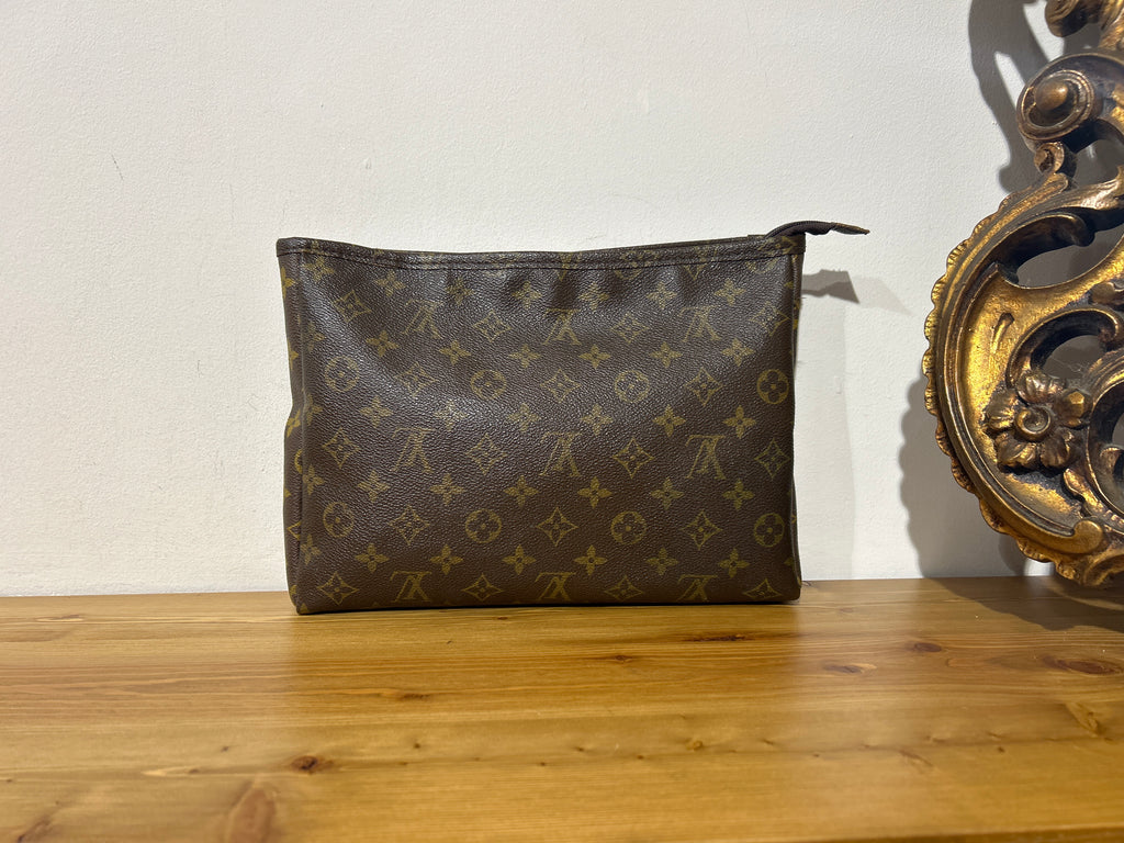 Louis Vuitton Pochette
