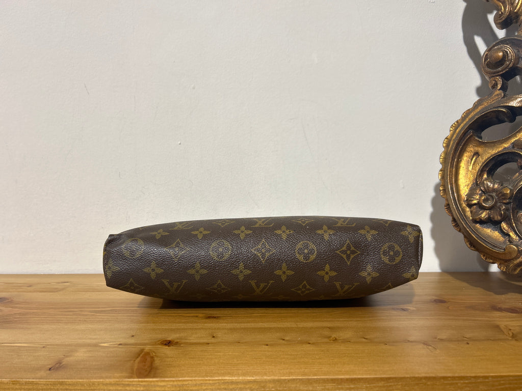 Louis Vuitton Pochette