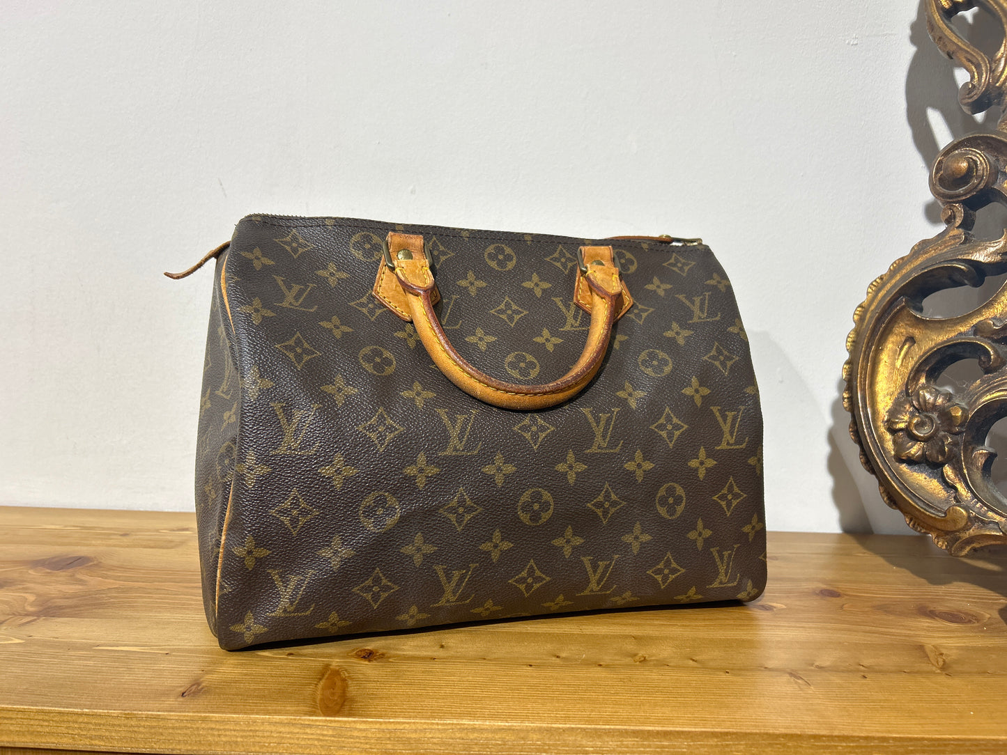 Louis Vuitton Speedy 30