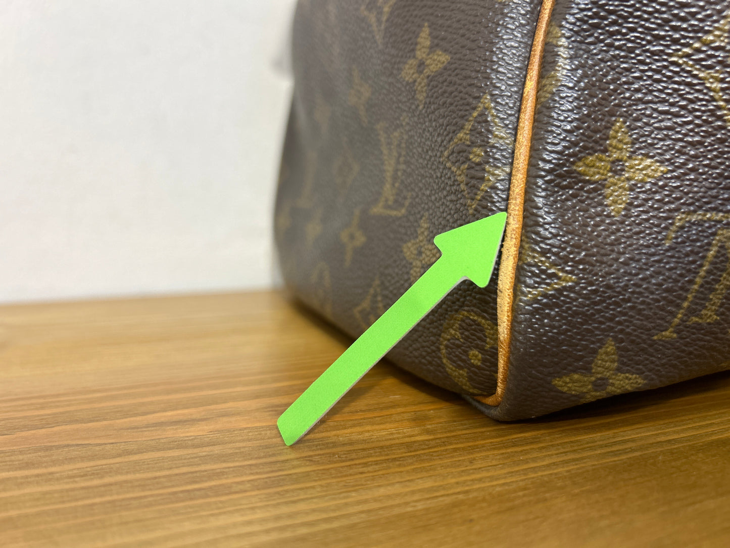 Louis Vuitton Speedy 30