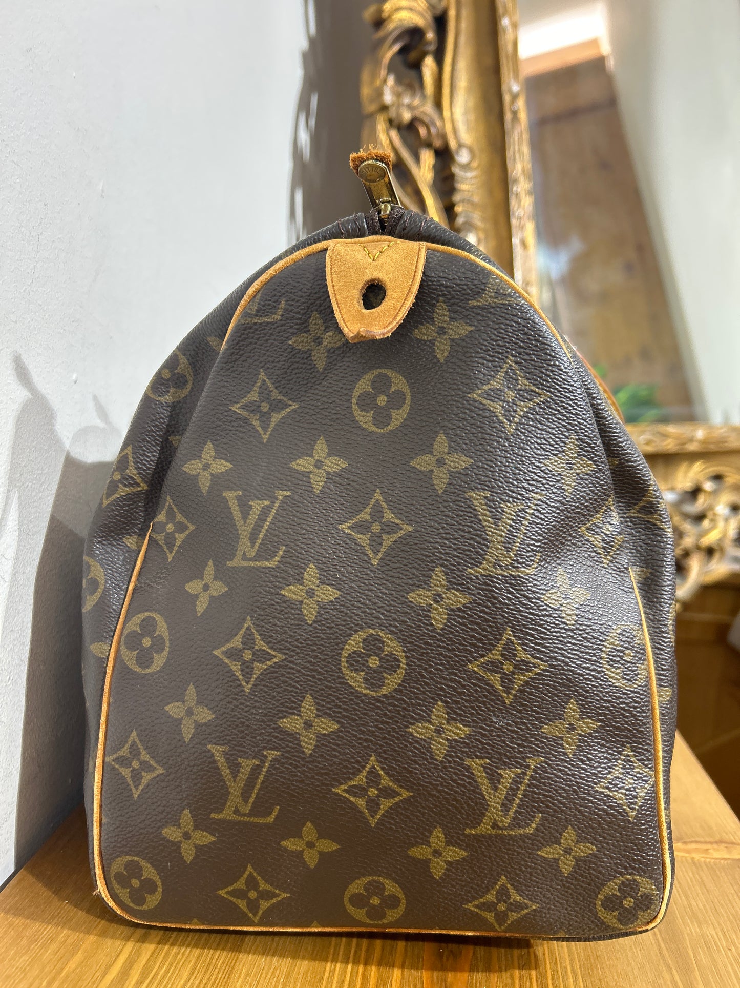 Louis Vuitton Speedy 35