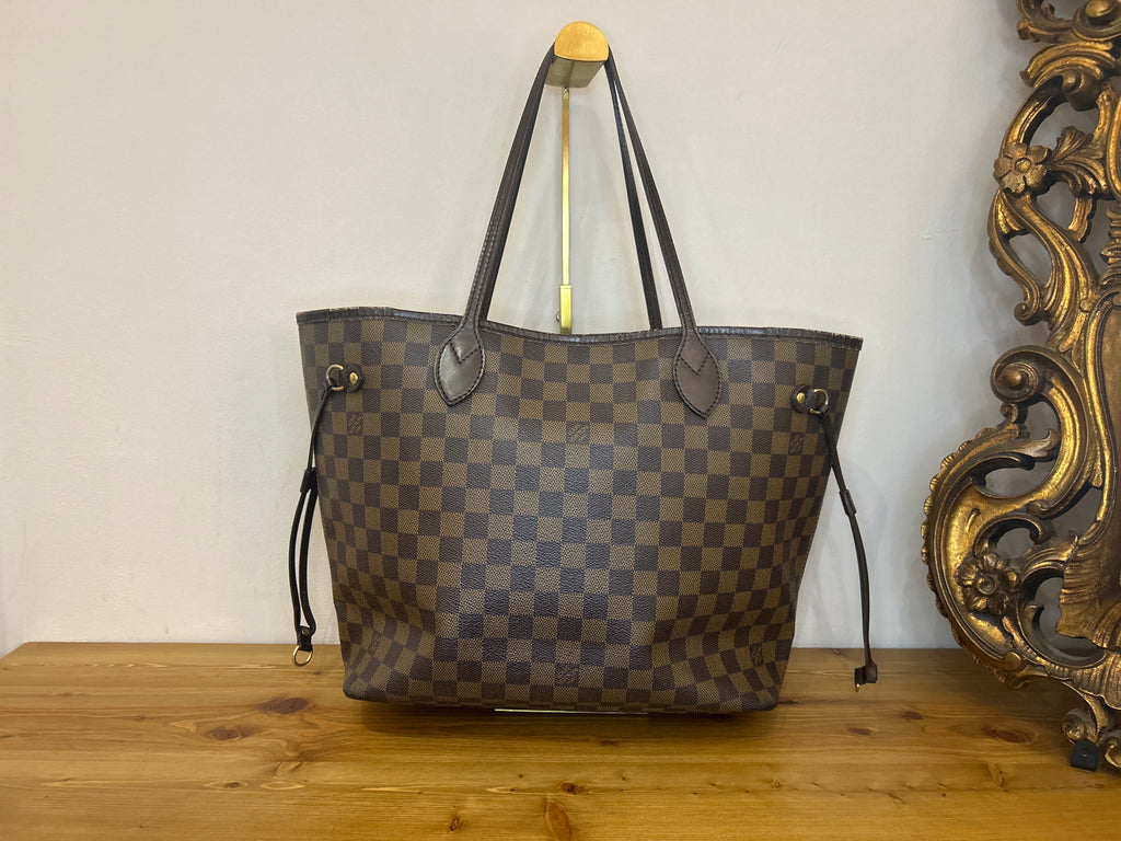 Louis Vuitton Neverfull Damier MM