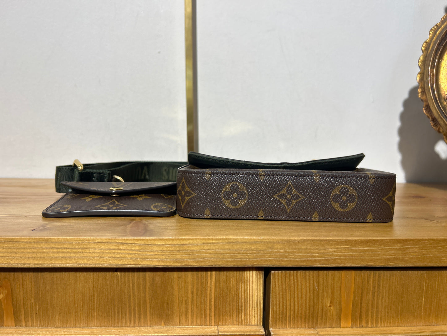 Louis Vuitton Pochette Crossbody