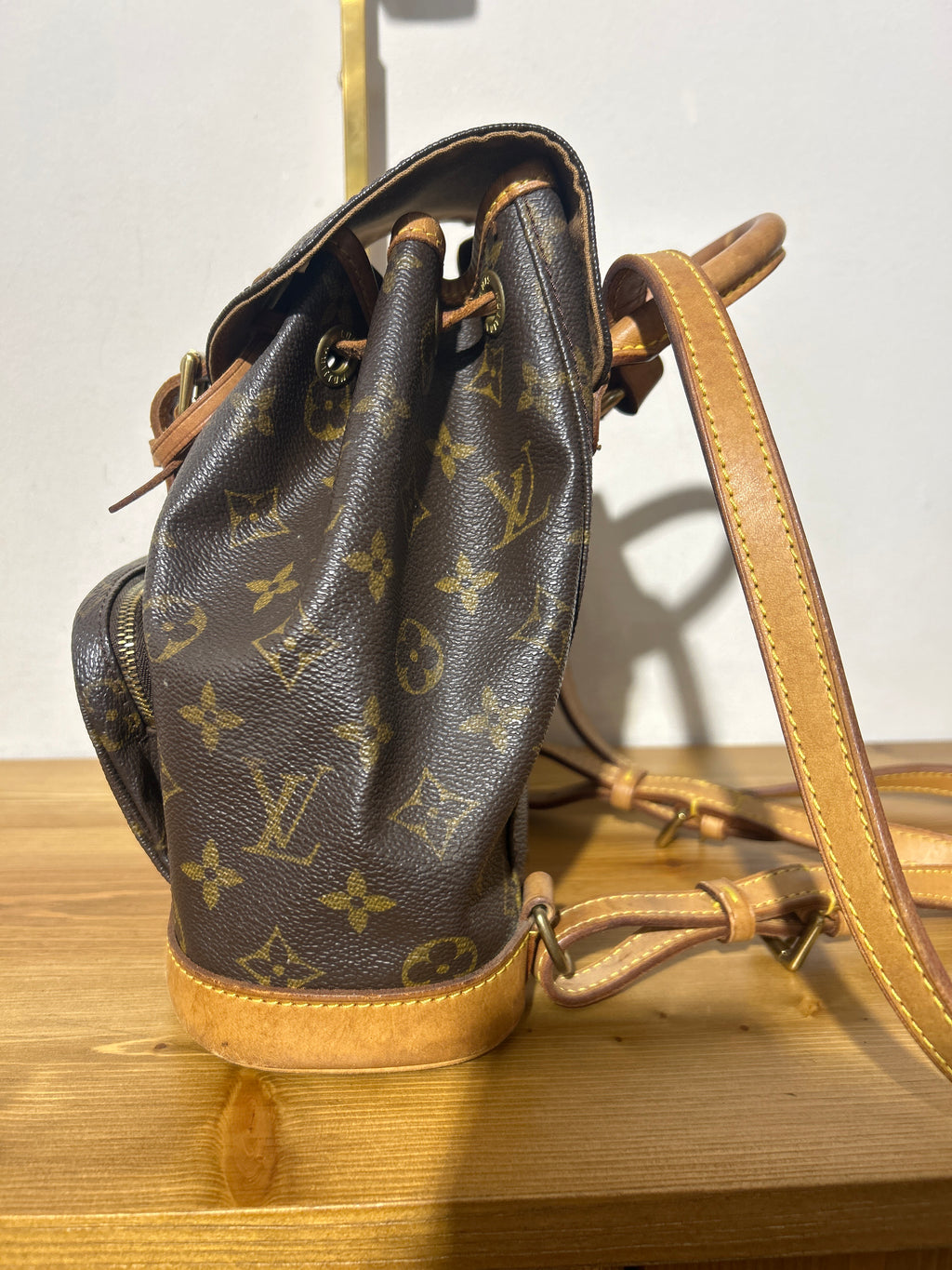 Louis Vuitton Mini Montsouris