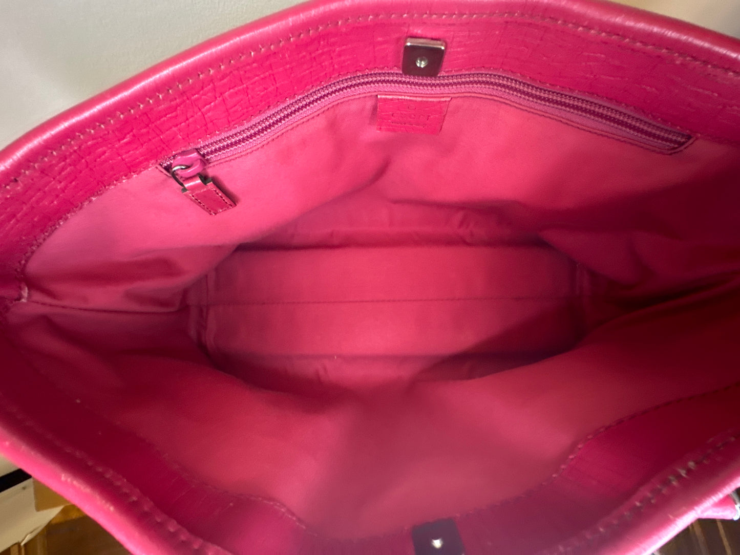 Tote GG Supreme Gucci