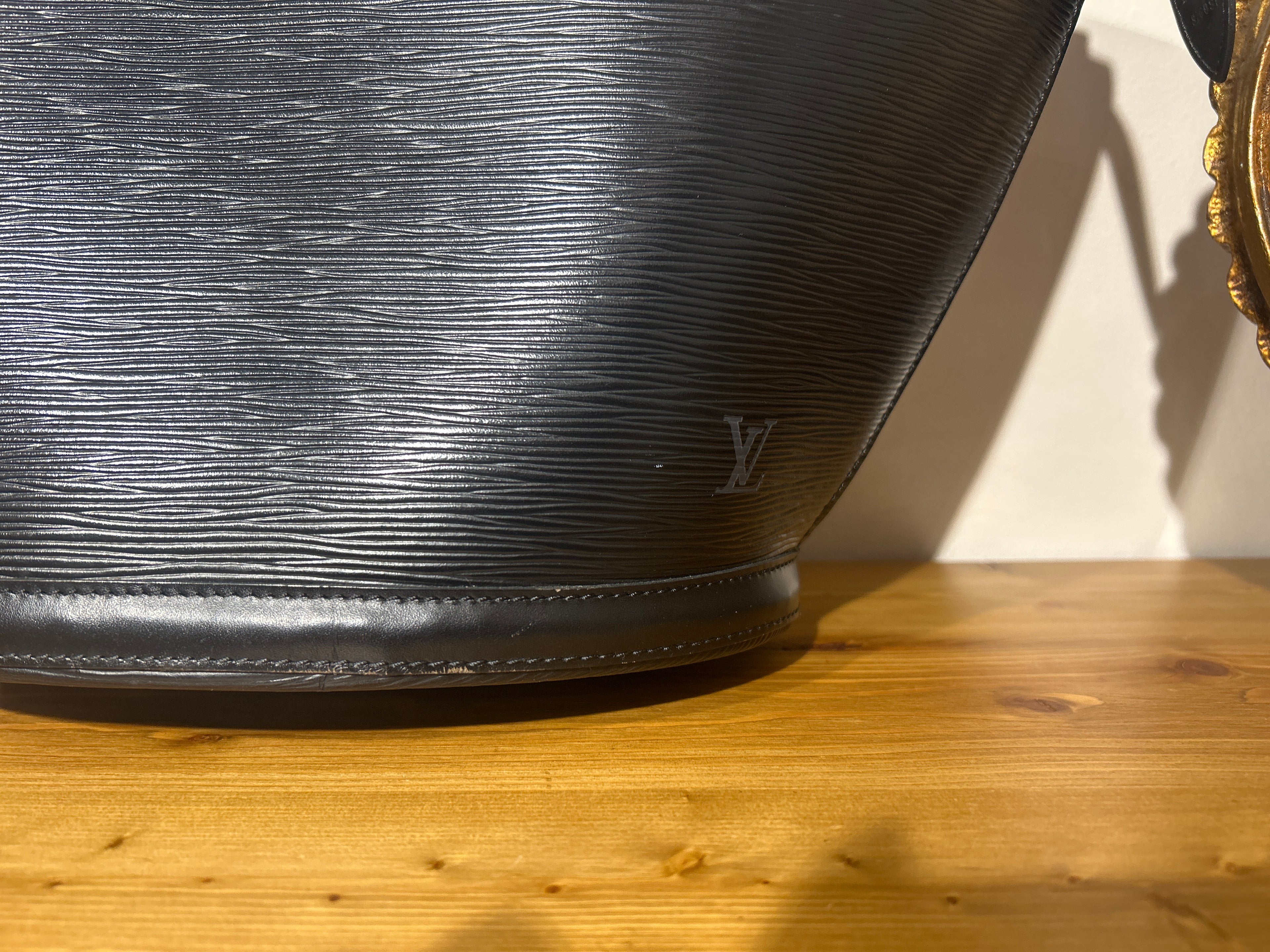 Louis Vuitton Epi Saint Jacques Shopping Bag