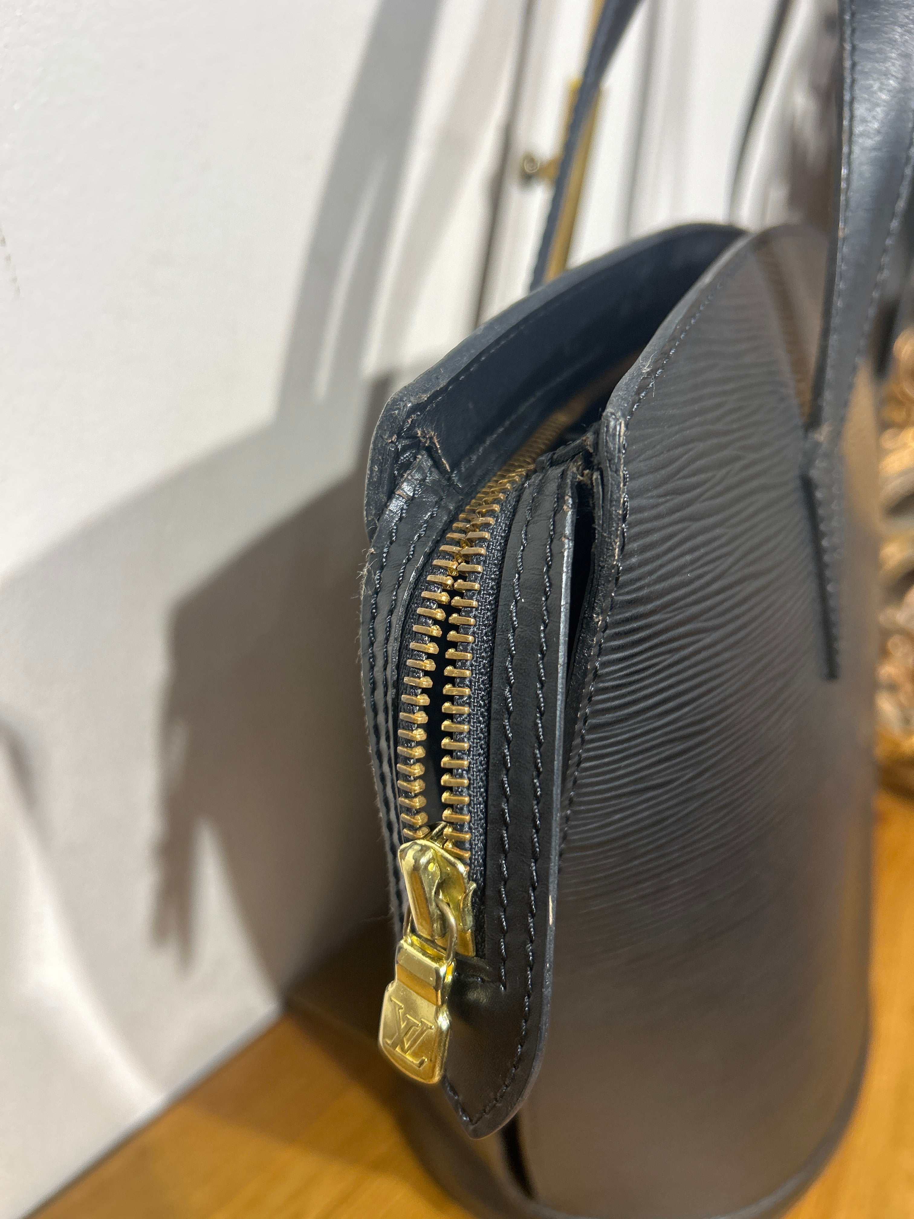 Louis Vuitton Epi Saint Jacques Shopping Bag